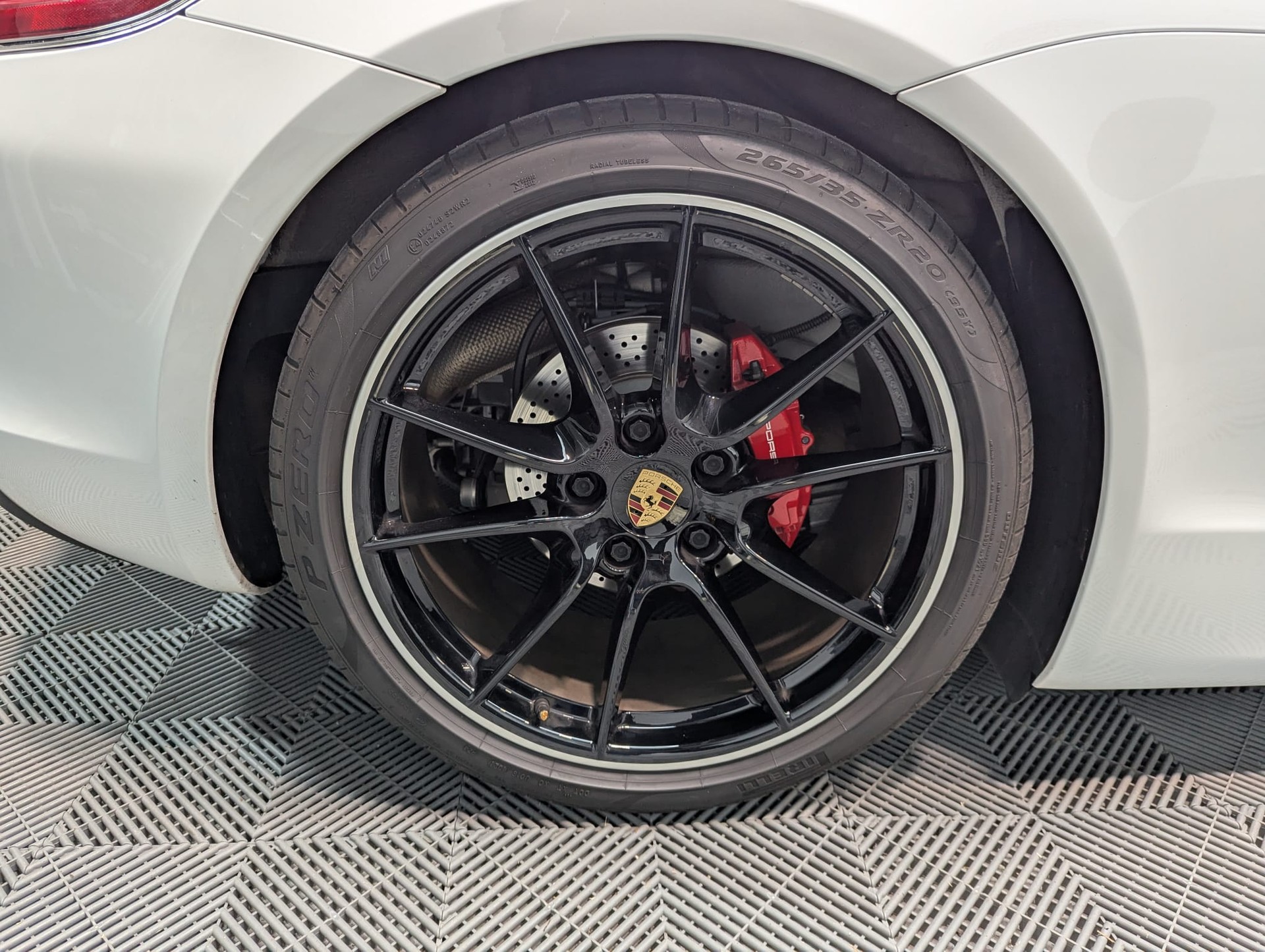 PORSCHE Boxster GTS 3.4 PDK-image-16