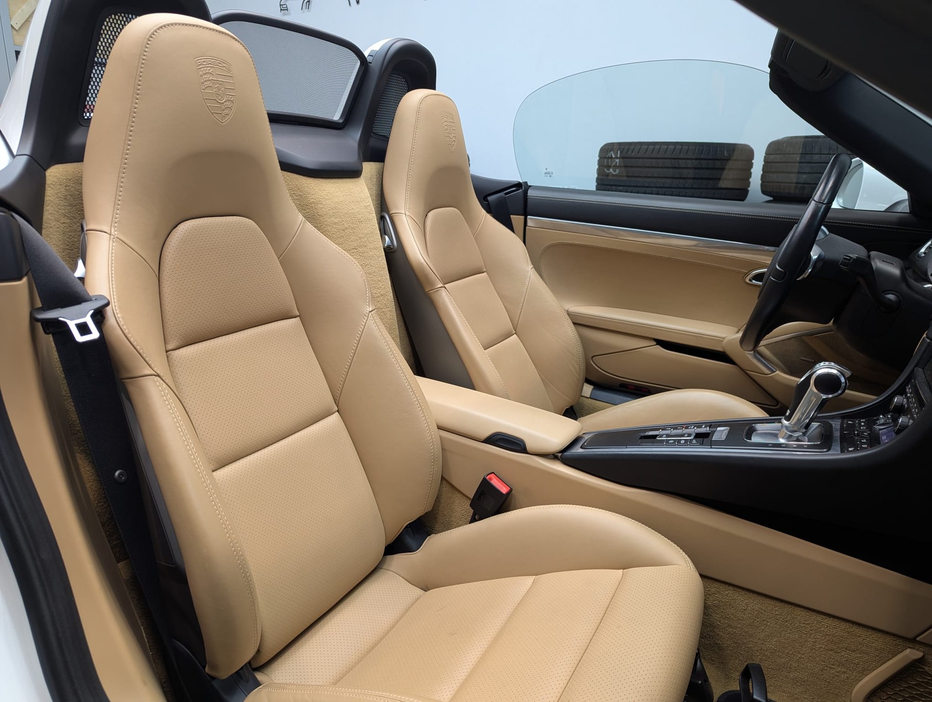 PORSCHE Boxster GTS 3.4 PDK-image-9