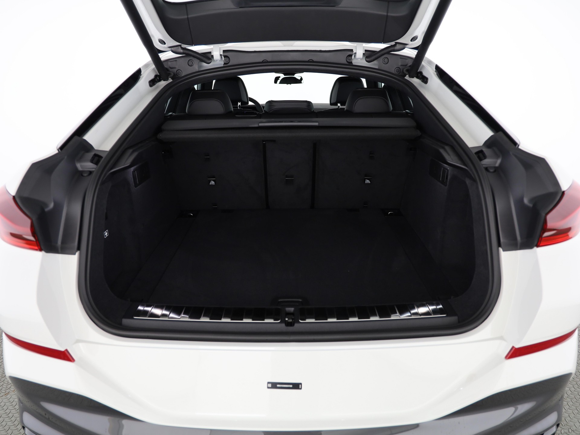 BMW X6 40i xDrive-image-7