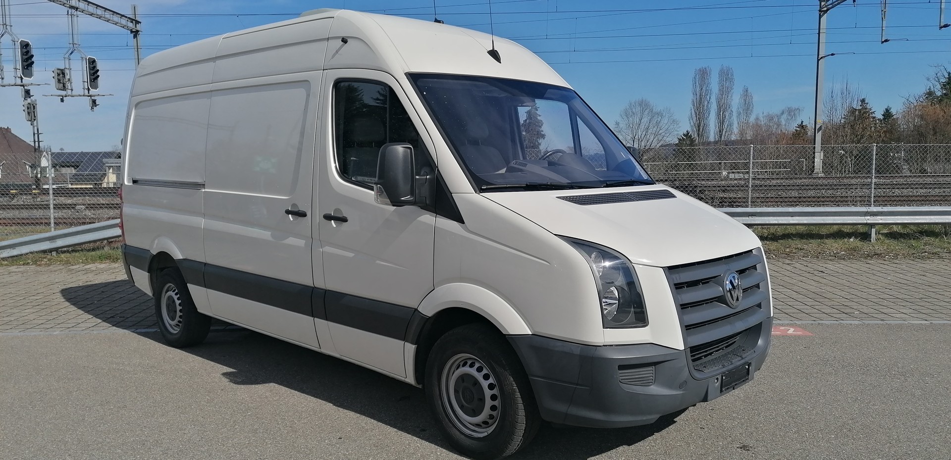 VW Crafter 35 2.5 BlueTDI 109 PS-image-0
