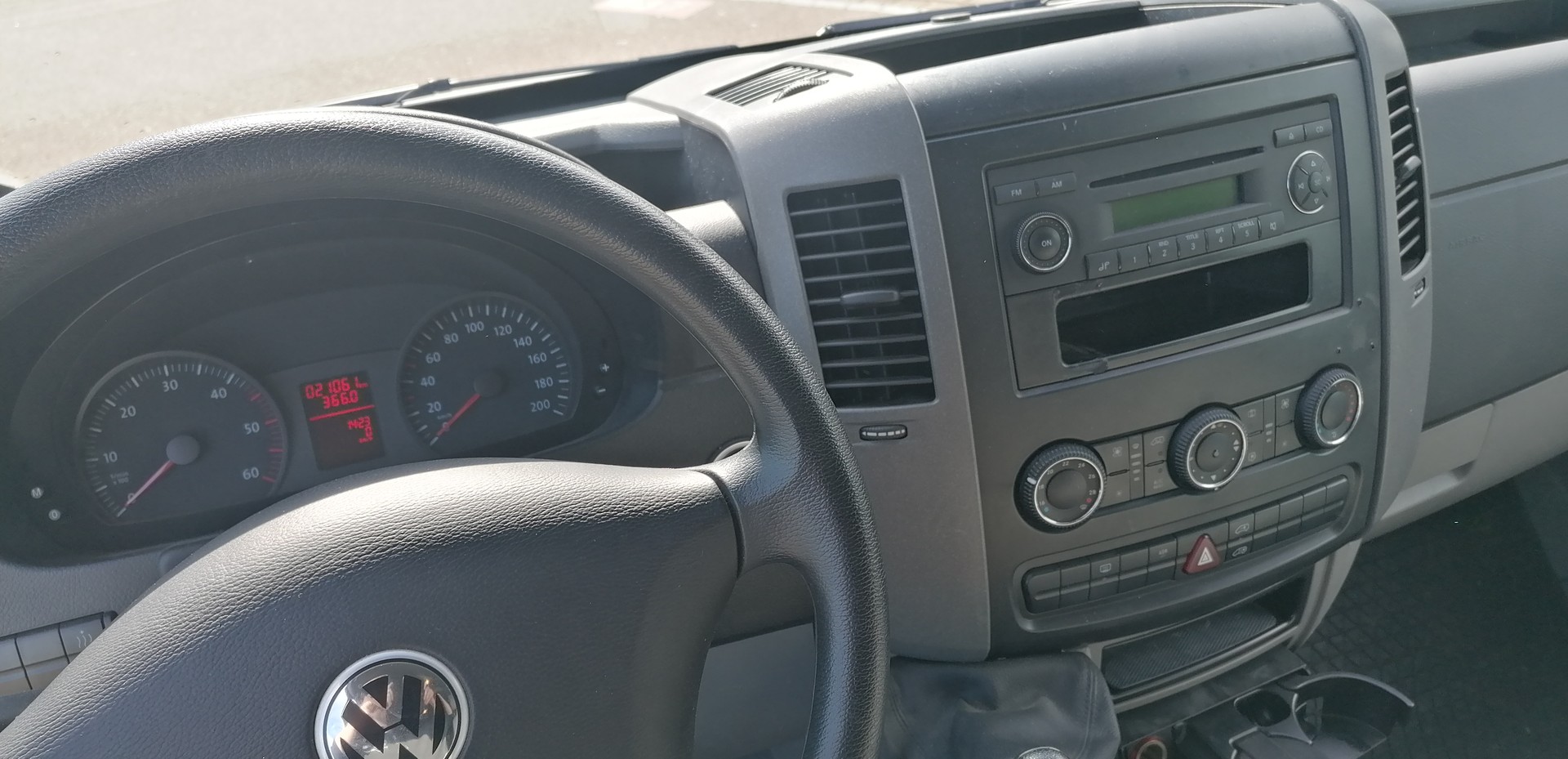 VW Crafter 35 2.5 BlueTDI 109 PS-image-7