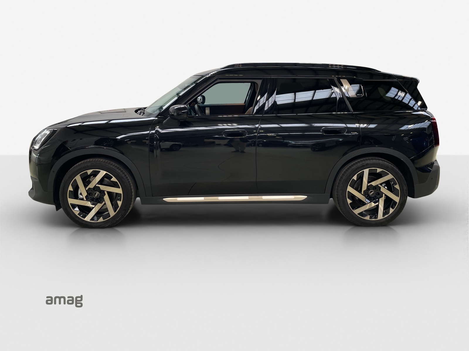 MINI Countryman SE ALL 4-image-1