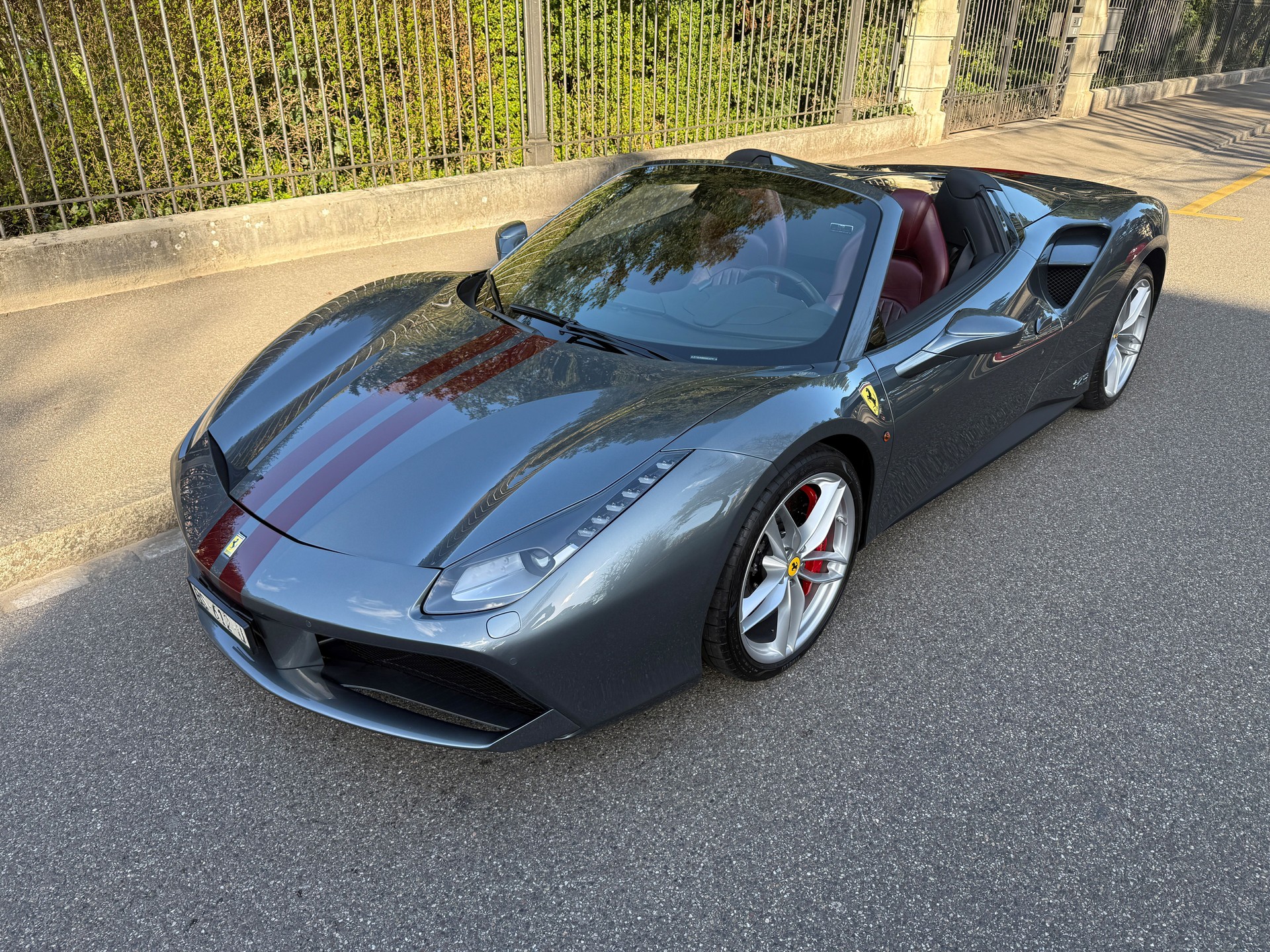 FERRARI 488 Spider 3.9 V8-image-0