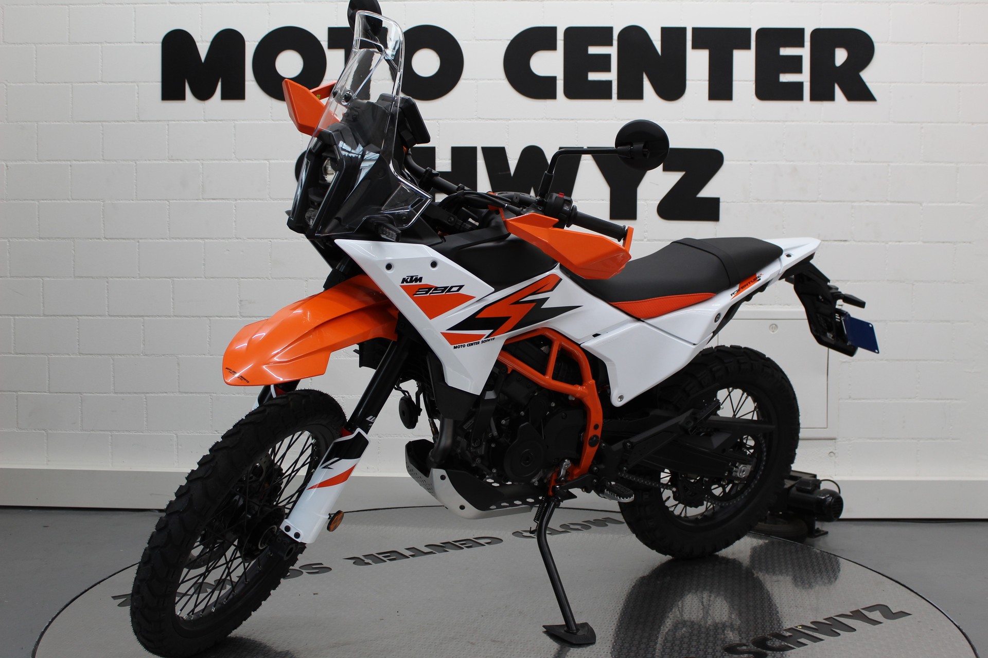 KTM 390 Adventure R-showroom-element-3