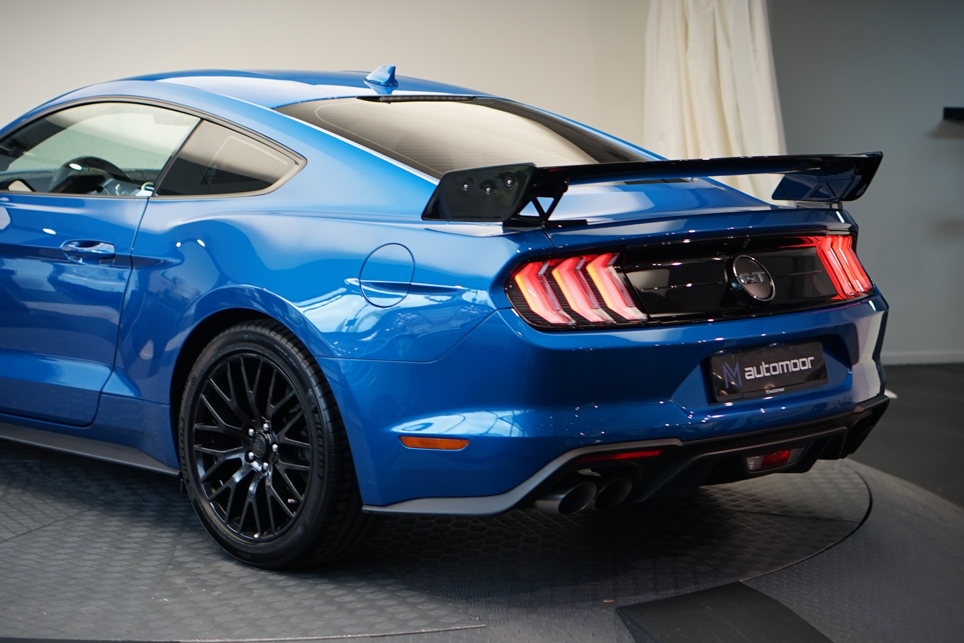 FORD Mustang Fastback 5.0 V8 GT 55 Automat *Shelby Heckspoiler*-image-33