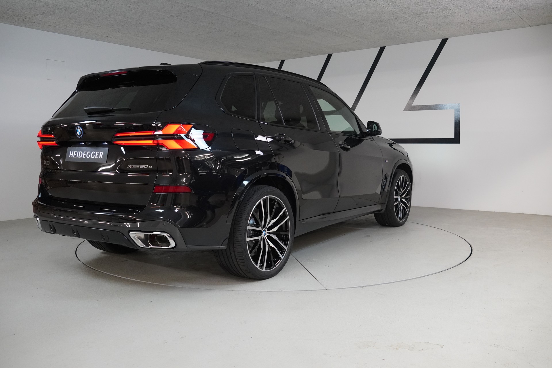 BMW X5 xDrive 50e M Sport Steptronic-image-7