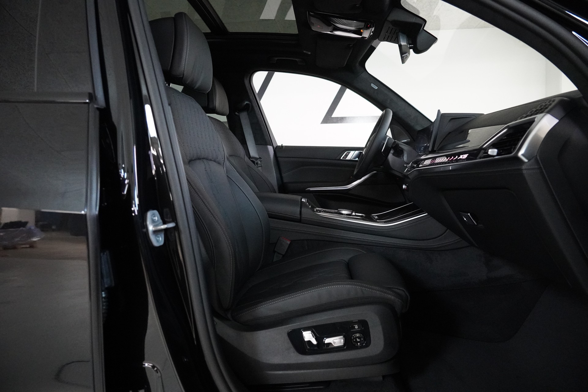 BMW X5 xDrive 50e M Sport Steptronic-image-15