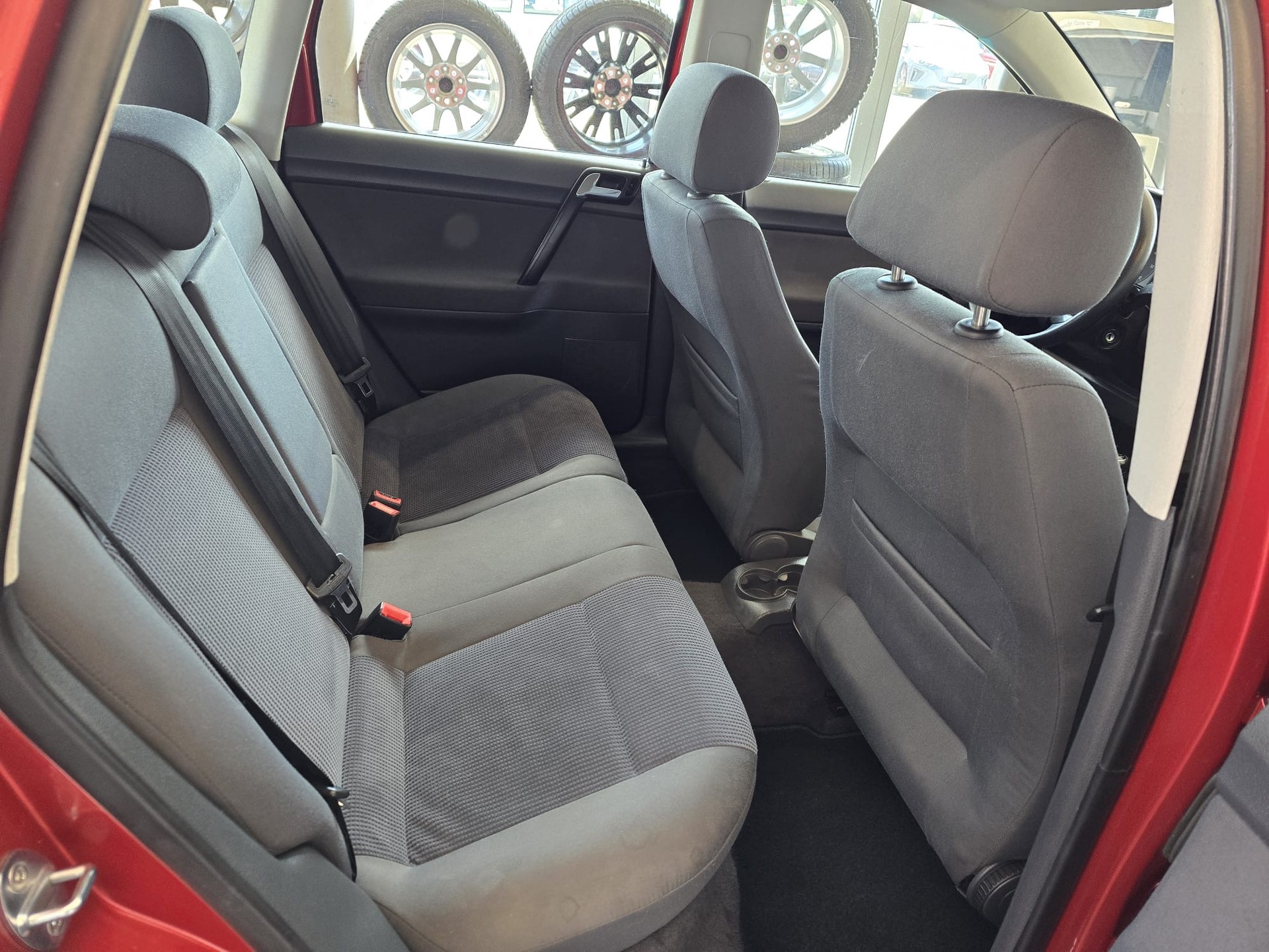 VW Polo 1.9 TDI Comfortline-image-10