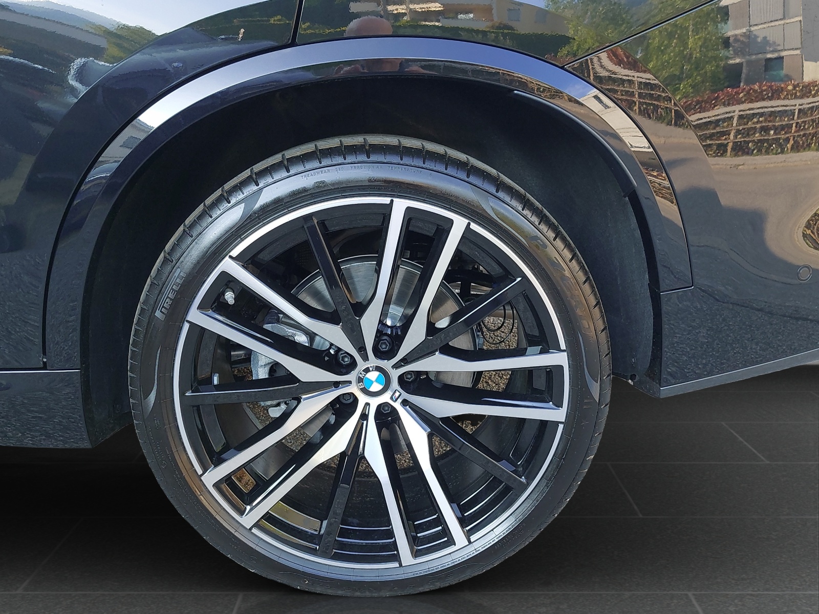 BMW X5 xDrive 48V 30d M Sport Steptronic-image-11