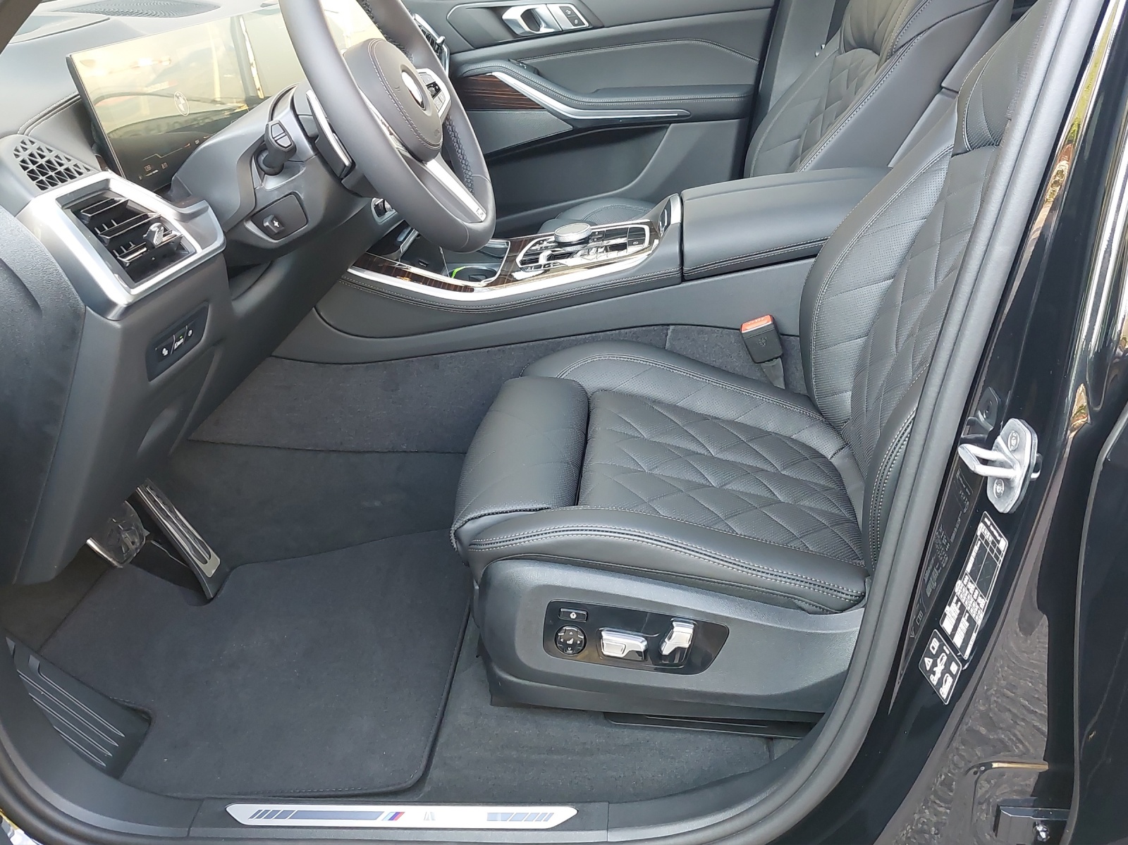 BMW X5 xDrive 48V 30d M Sport Steptronic-image-15