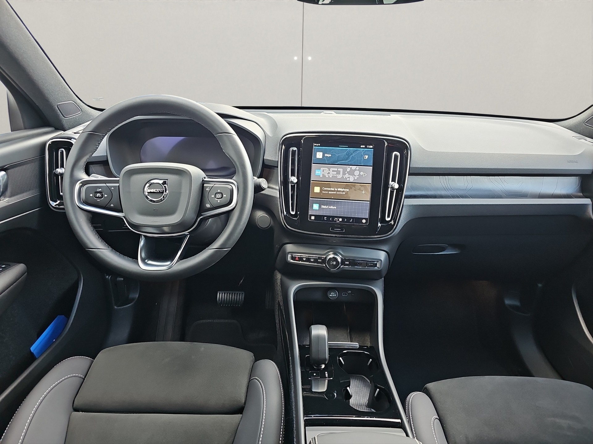 VOLVO XC40 P6 Plus-image-9