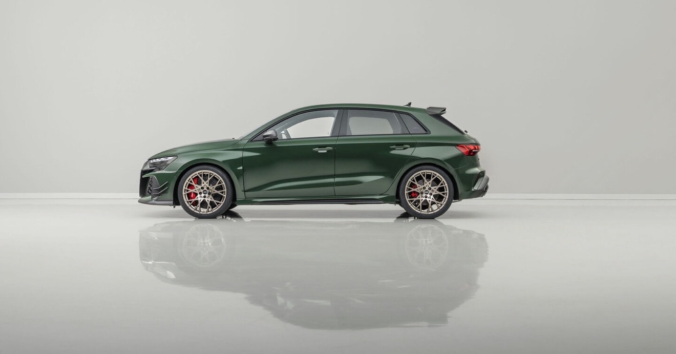 AUDI RS3 Sportback 2.5 TSI competition limited quattro S-tronic-image-12