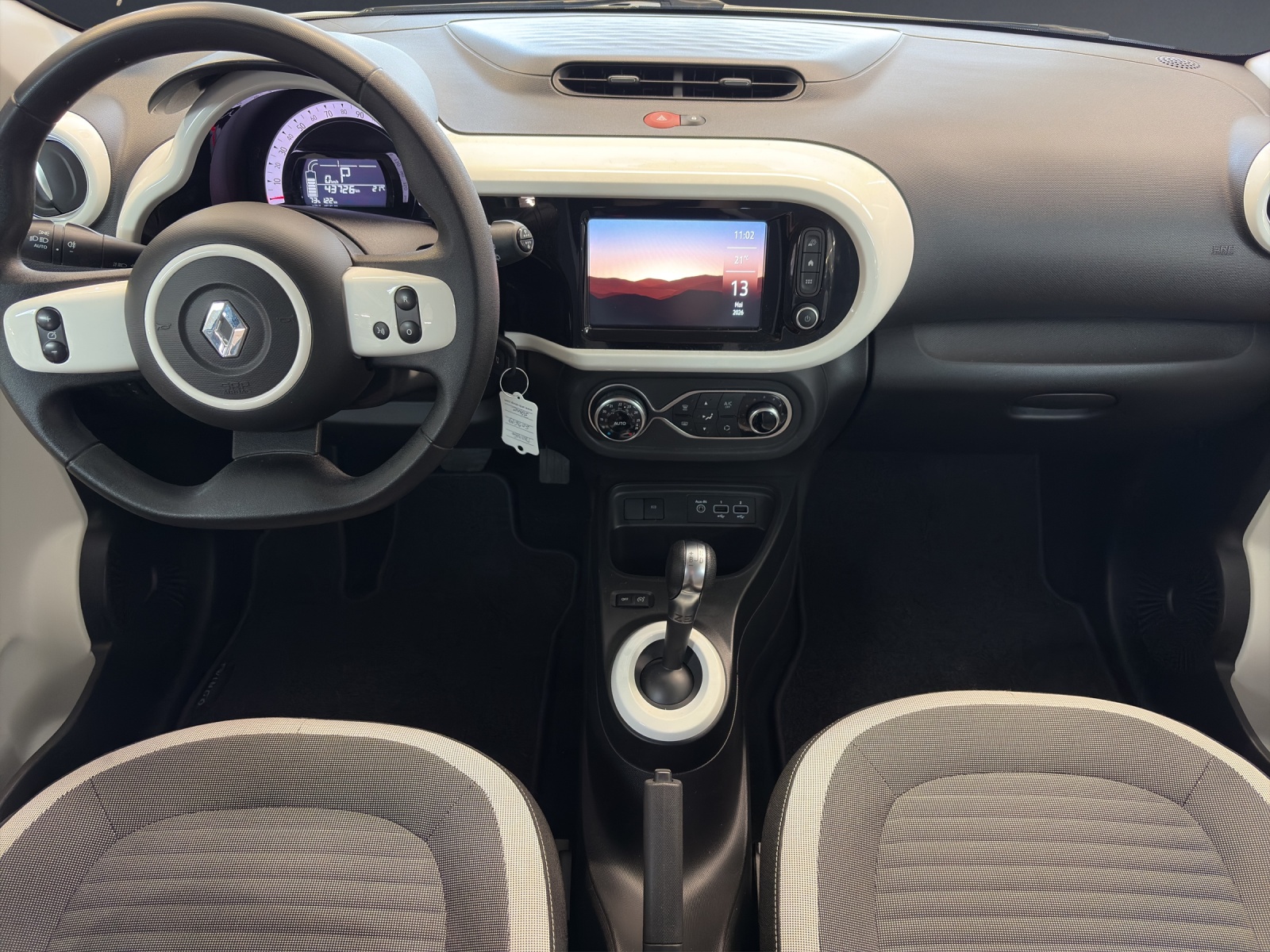 RENAULT Twingo Electric Zen-image-8