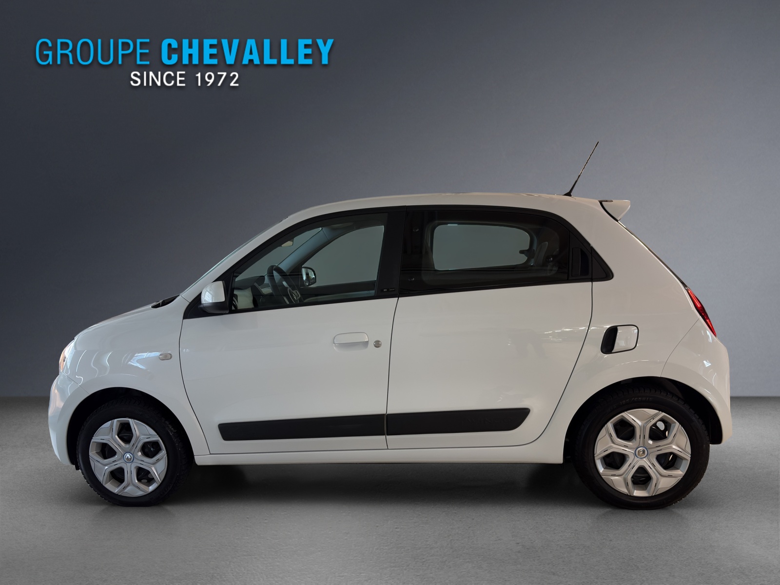 RENAULT Twingo Electric Zen-showroom-element-2
