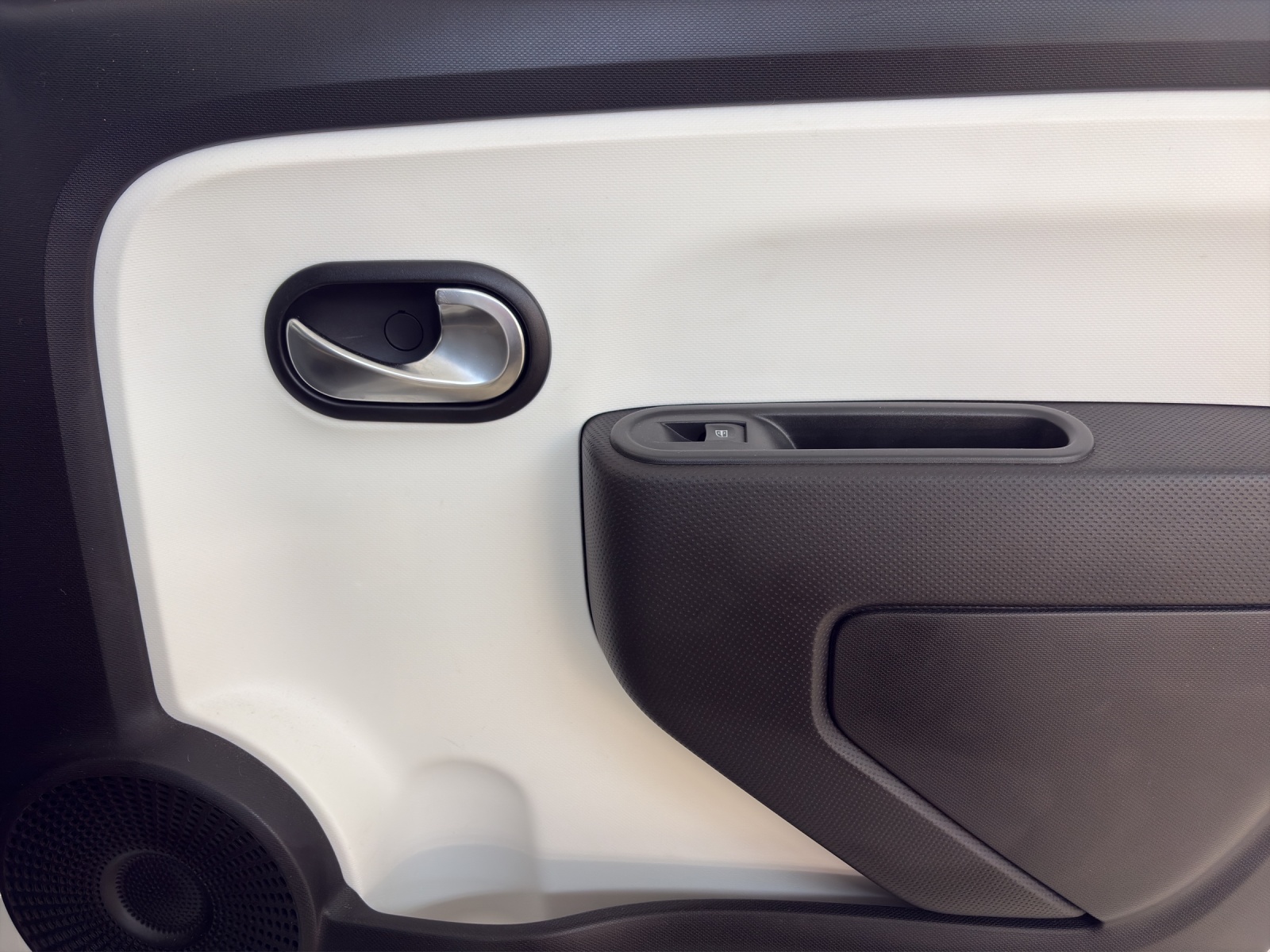 RENAULT Twingo Electric Zen-image-13