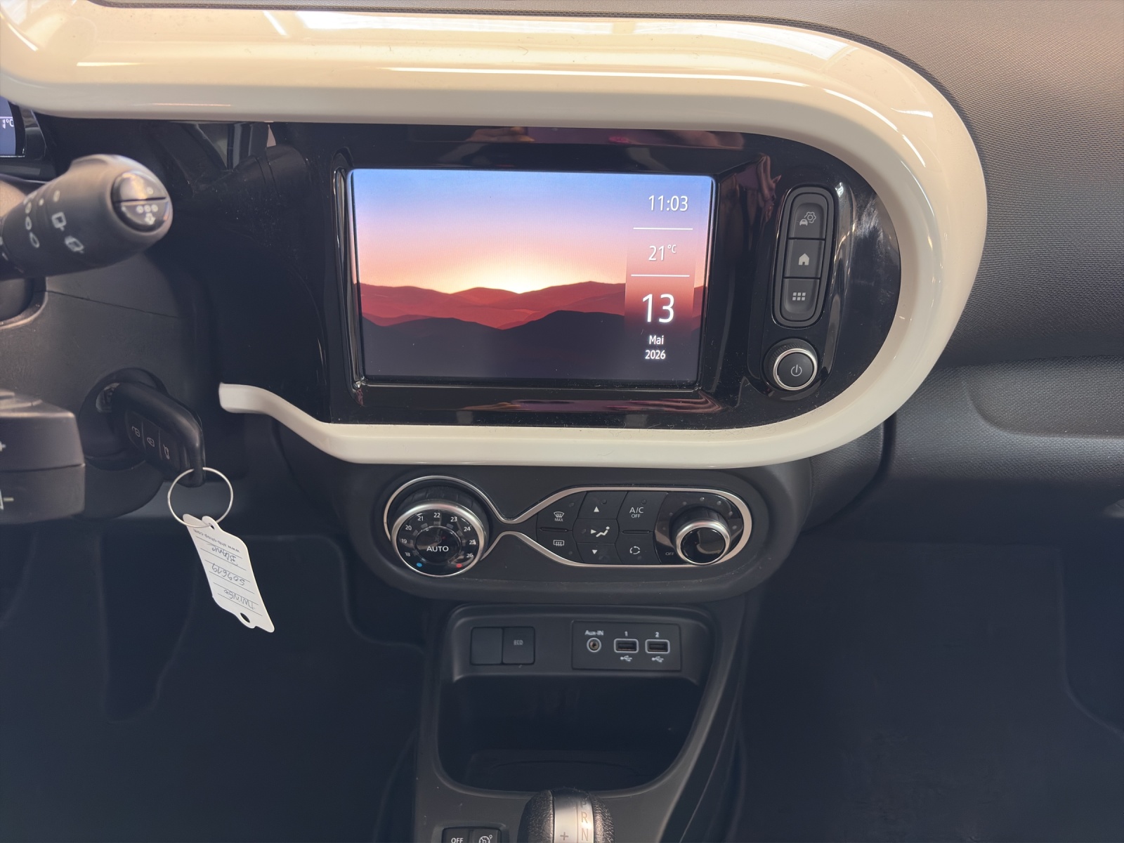 RENAULT Twingo Electric Zen-image-10
