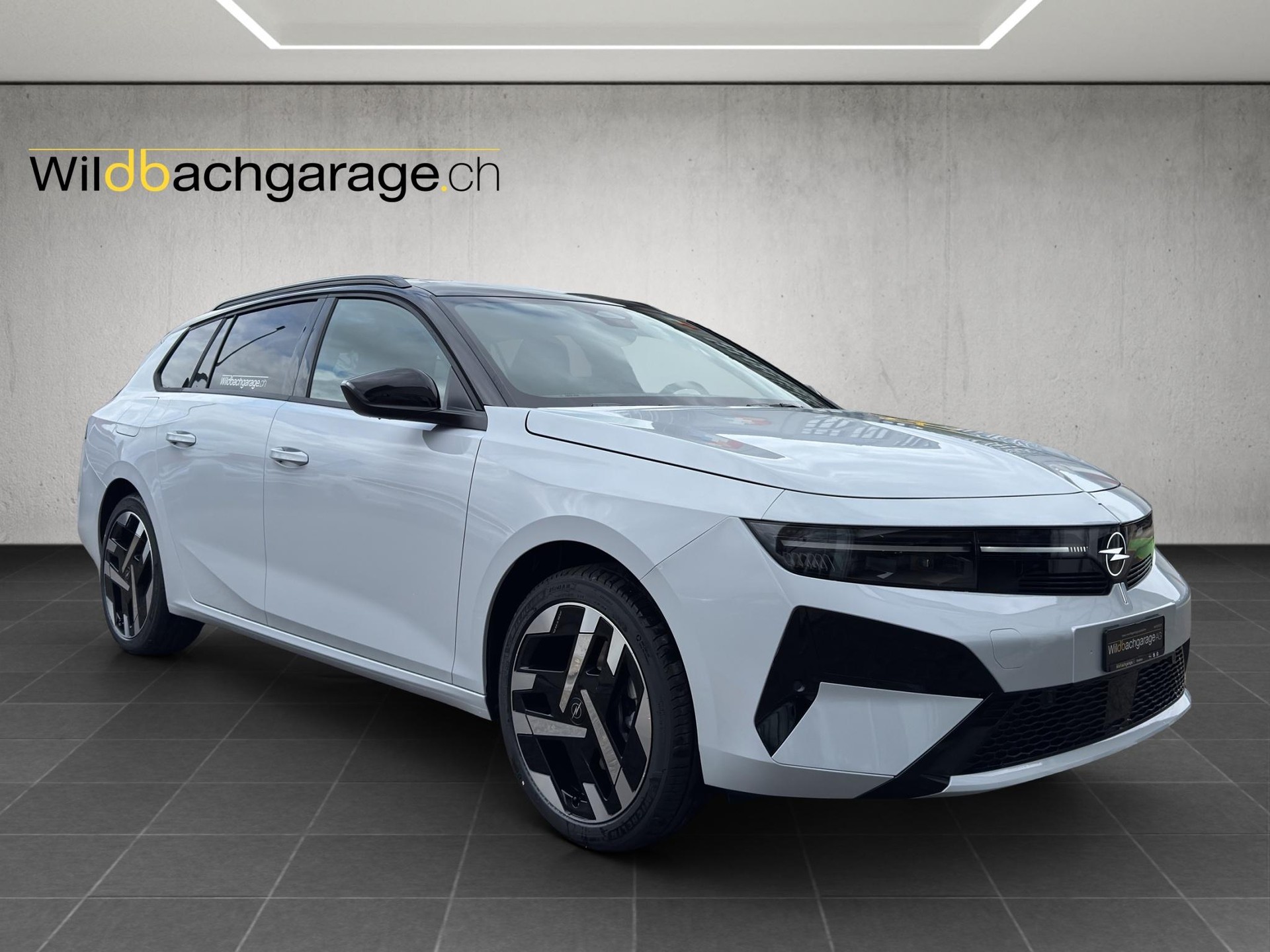OPEL Astra-e Sports Tourer Ultimate-image-5