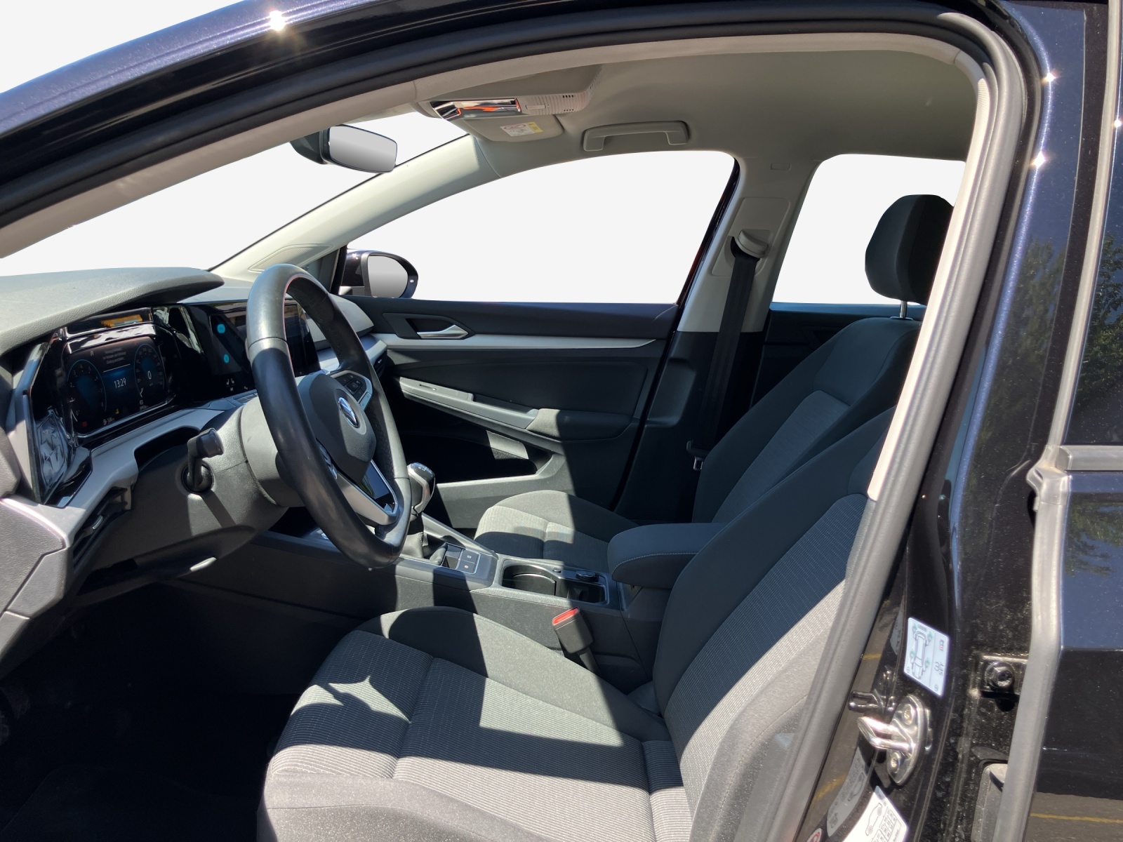 VW Golf Variant 1.0 TSI Value-image-7