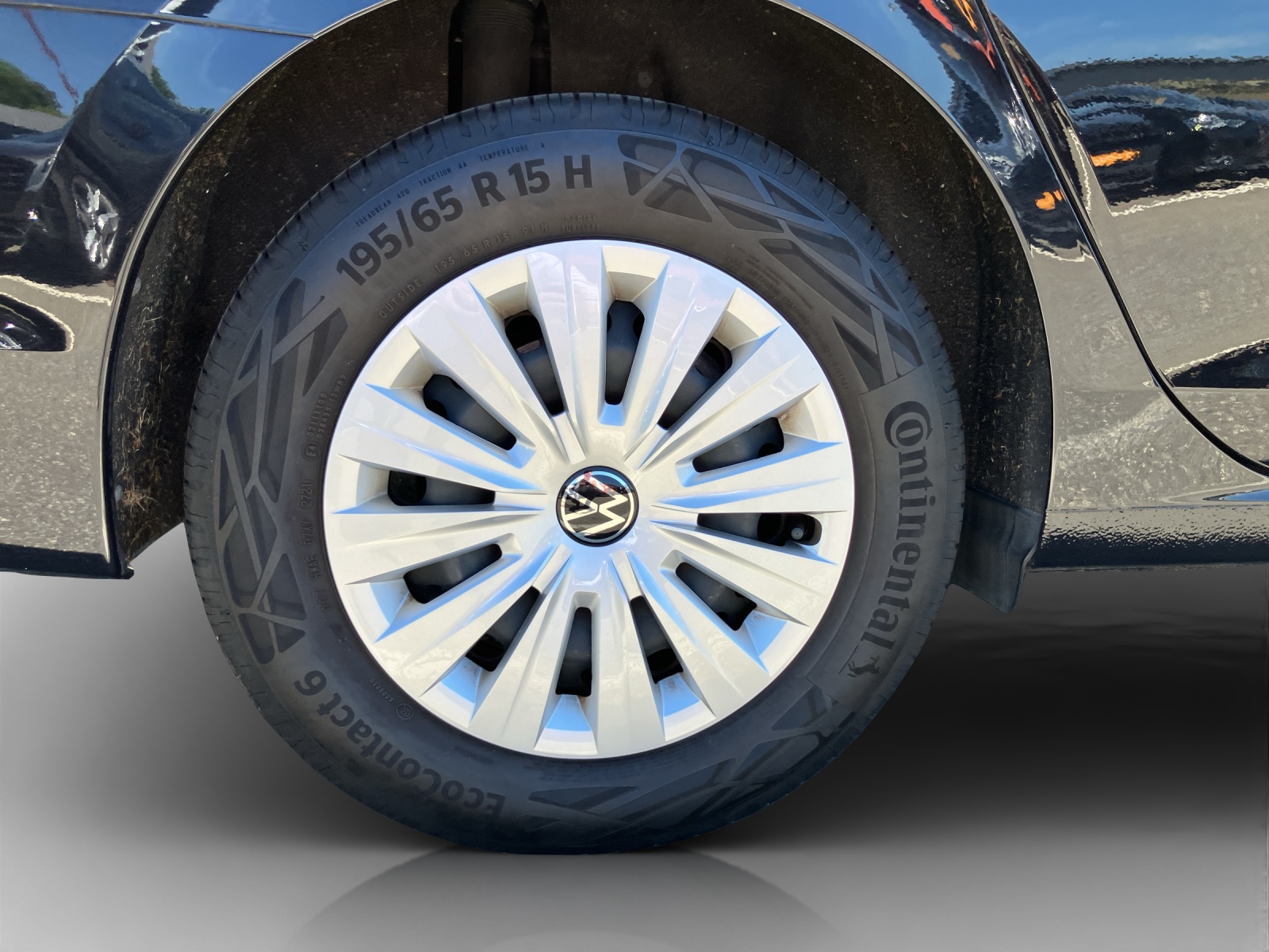 VW Golf Variant 1.0 TSI Value-image-12
