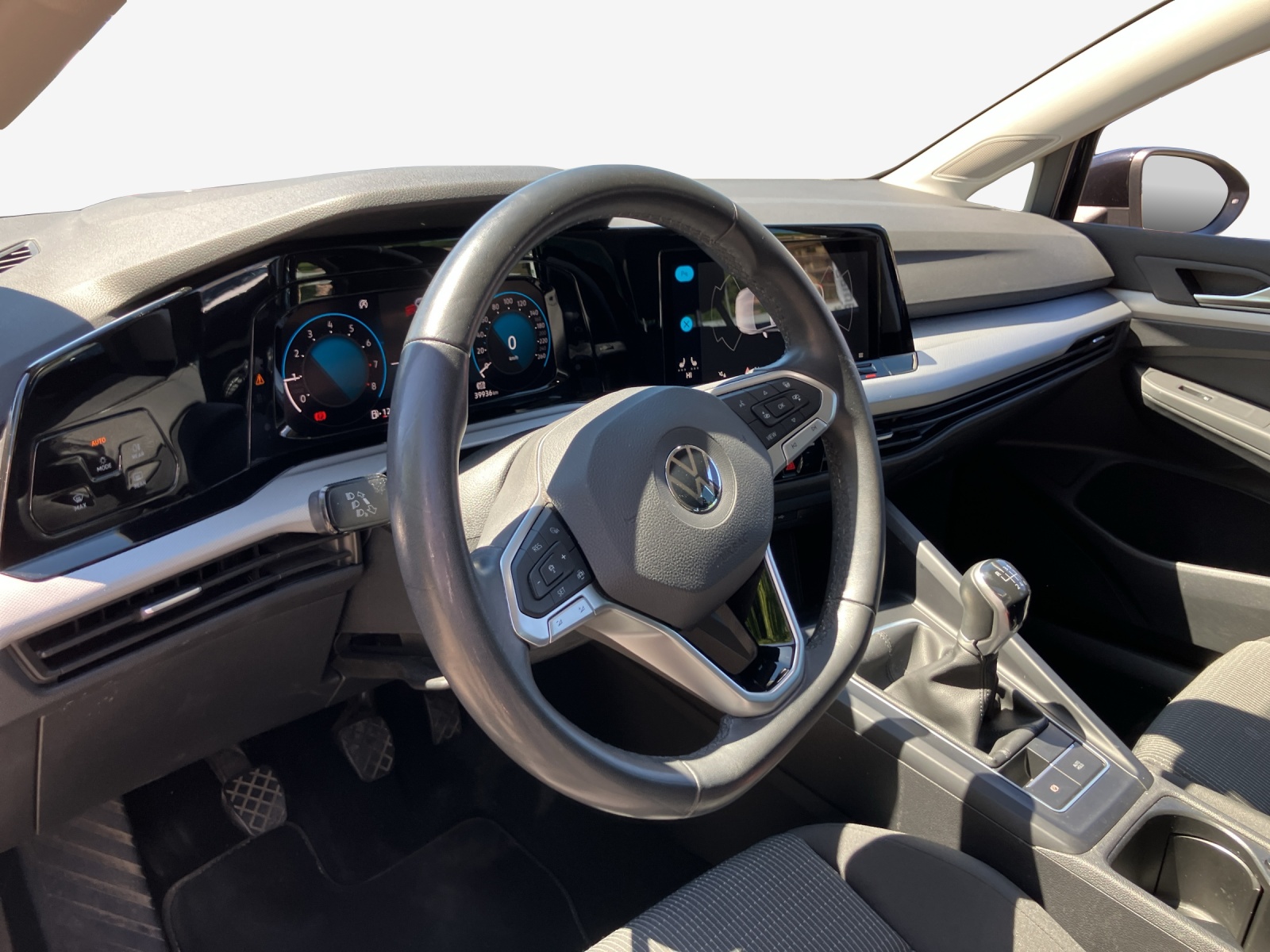 VW Golf Variant 1.0 TSI Value-image-8