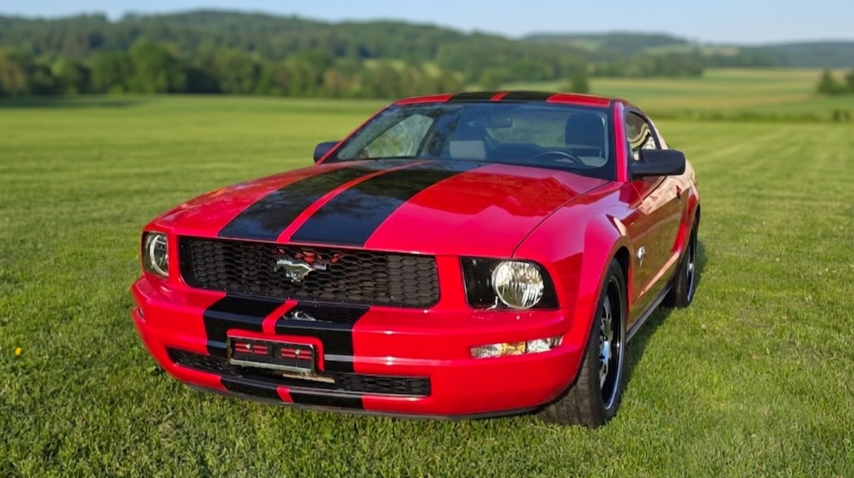 FORD Ford Mustang 4.0 V6 "45th Anniversary" - Frisch ab MFK 02.06.2026