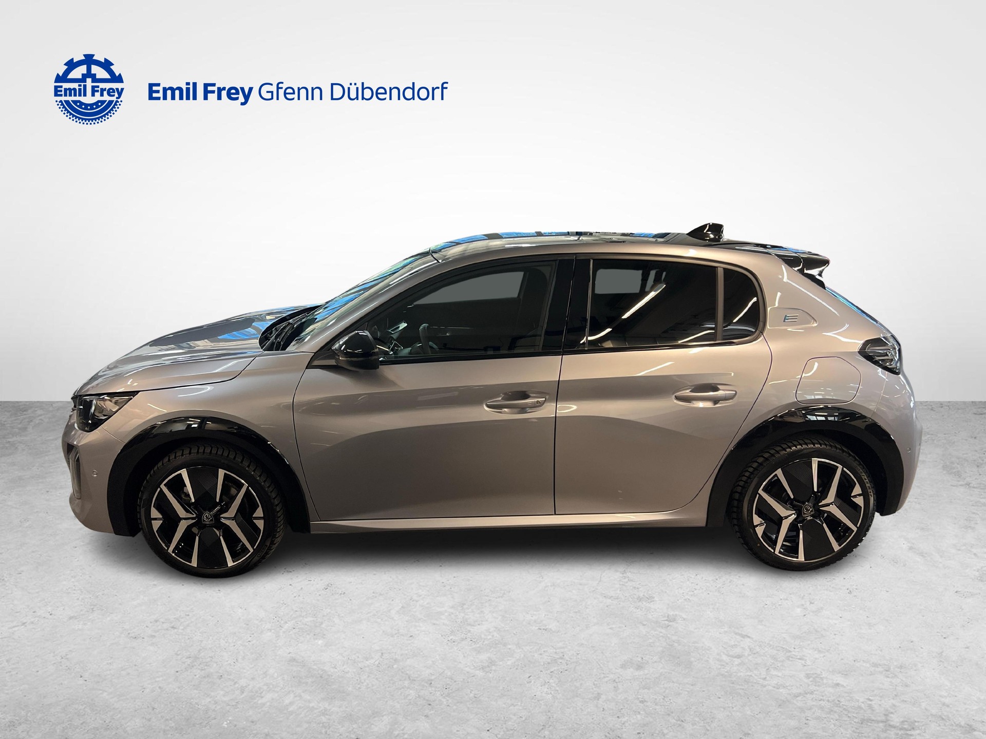 PEUGEOT 208 e-GT-showroom-element-1