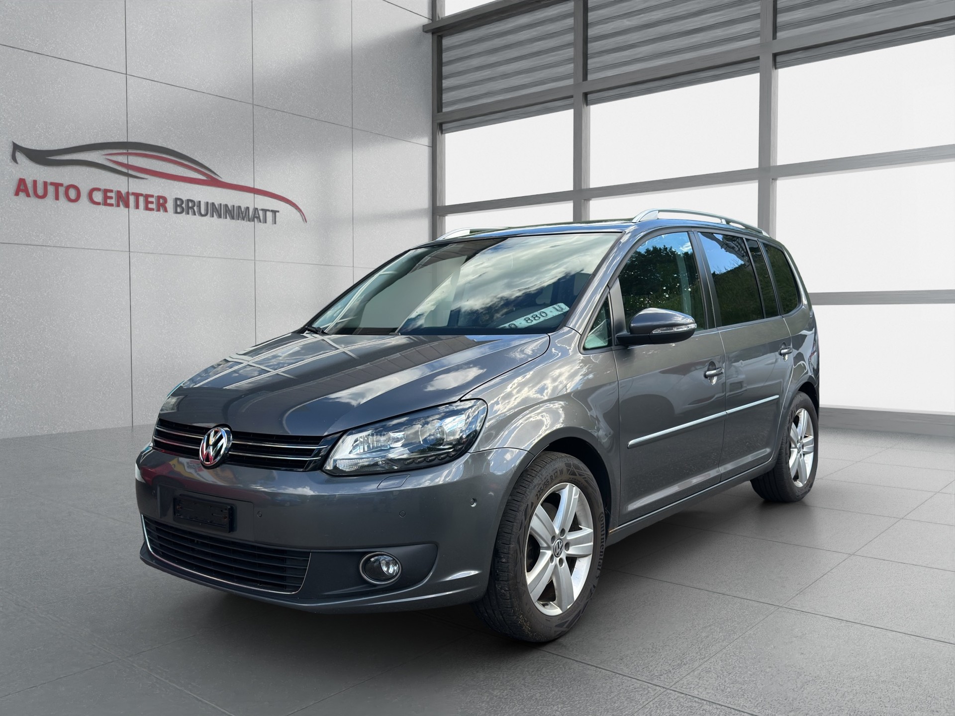 VW Touran 2.0 TDI Comfortline-image-0