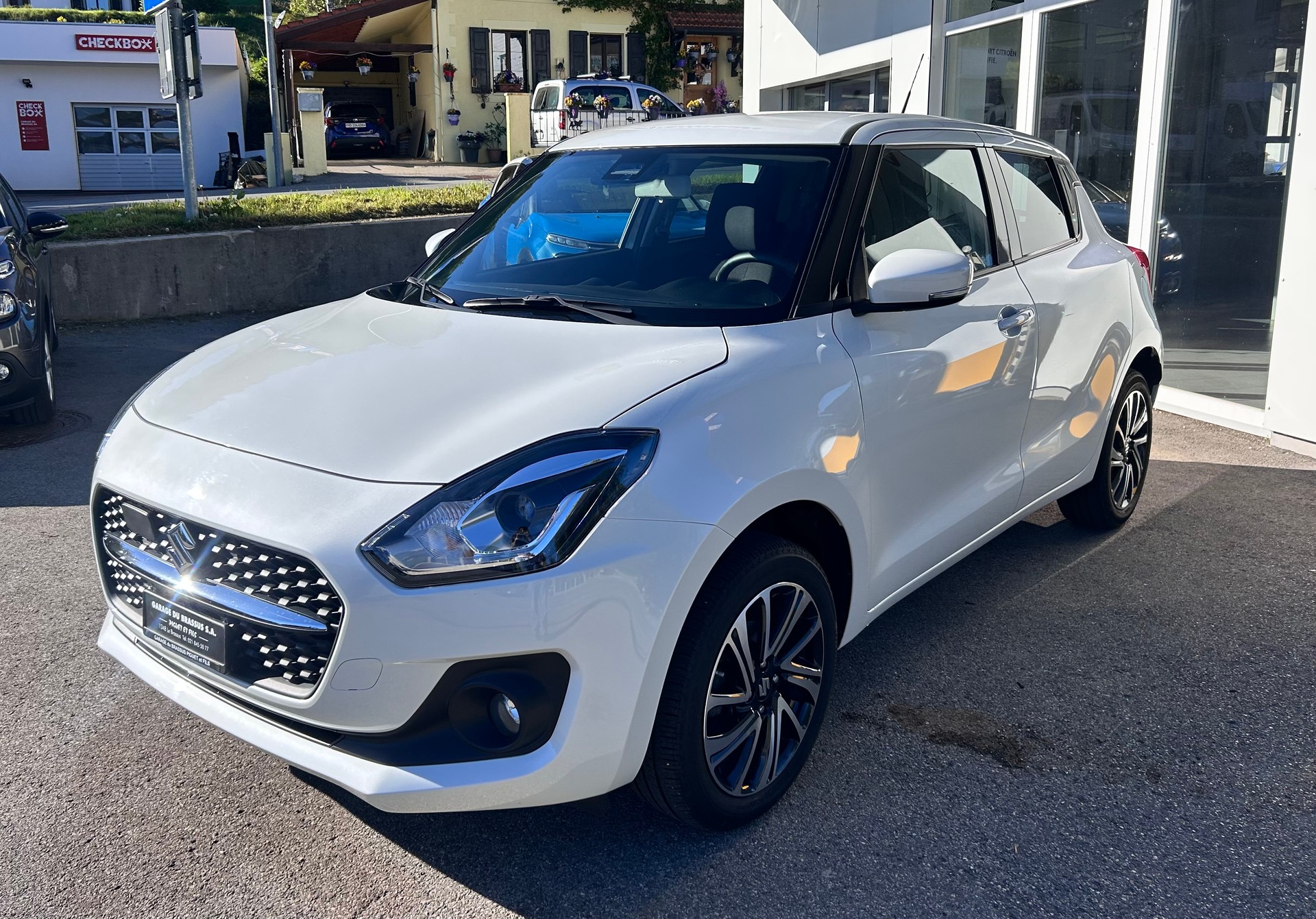 SUZUKI Swift 1.2i Piz Sulai Allgrip 4x4 Hybrid-image-1