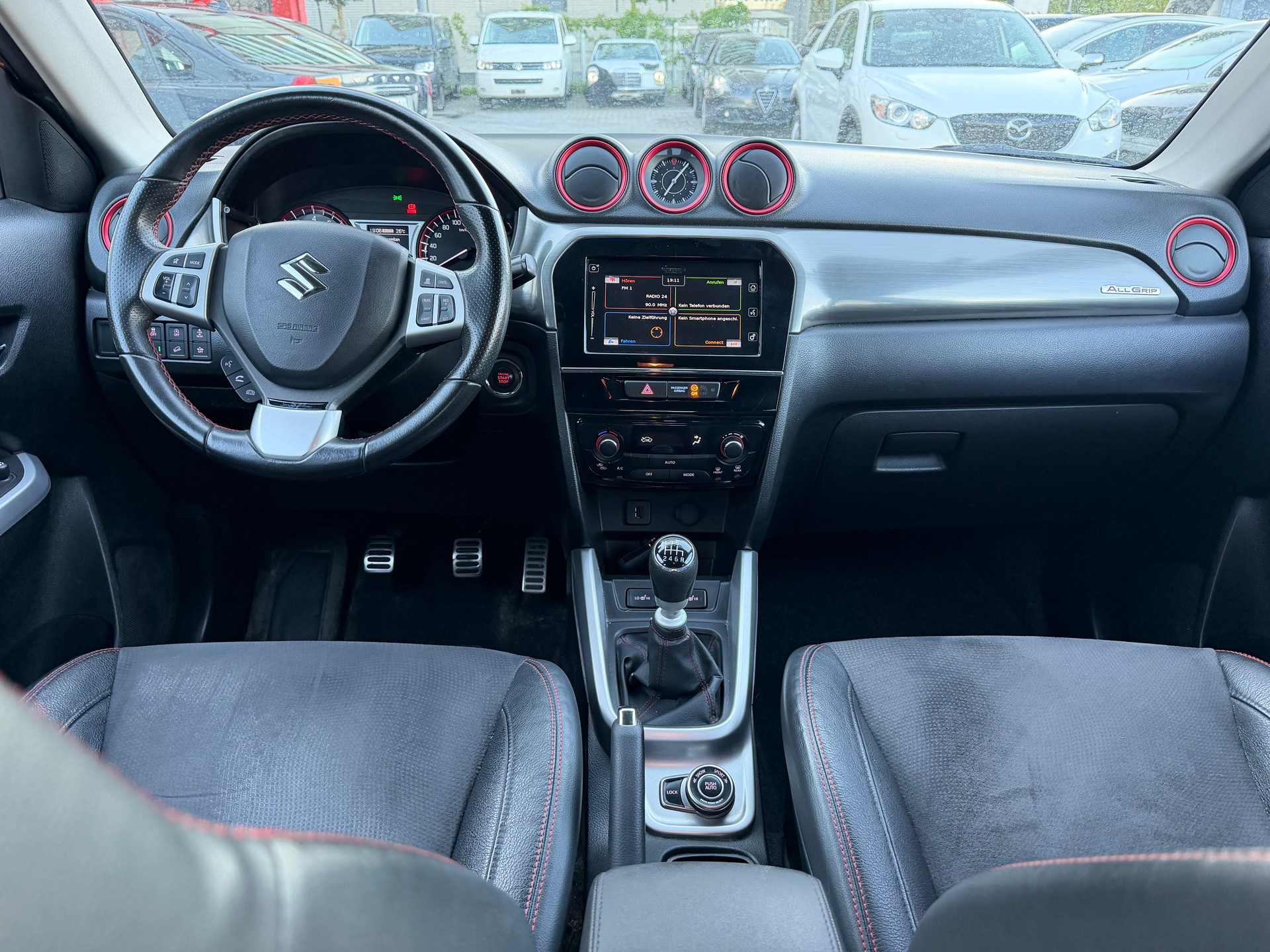 SUZUKI Vitara 1.4 Boosterjet Sergio Cellano Top-image-9