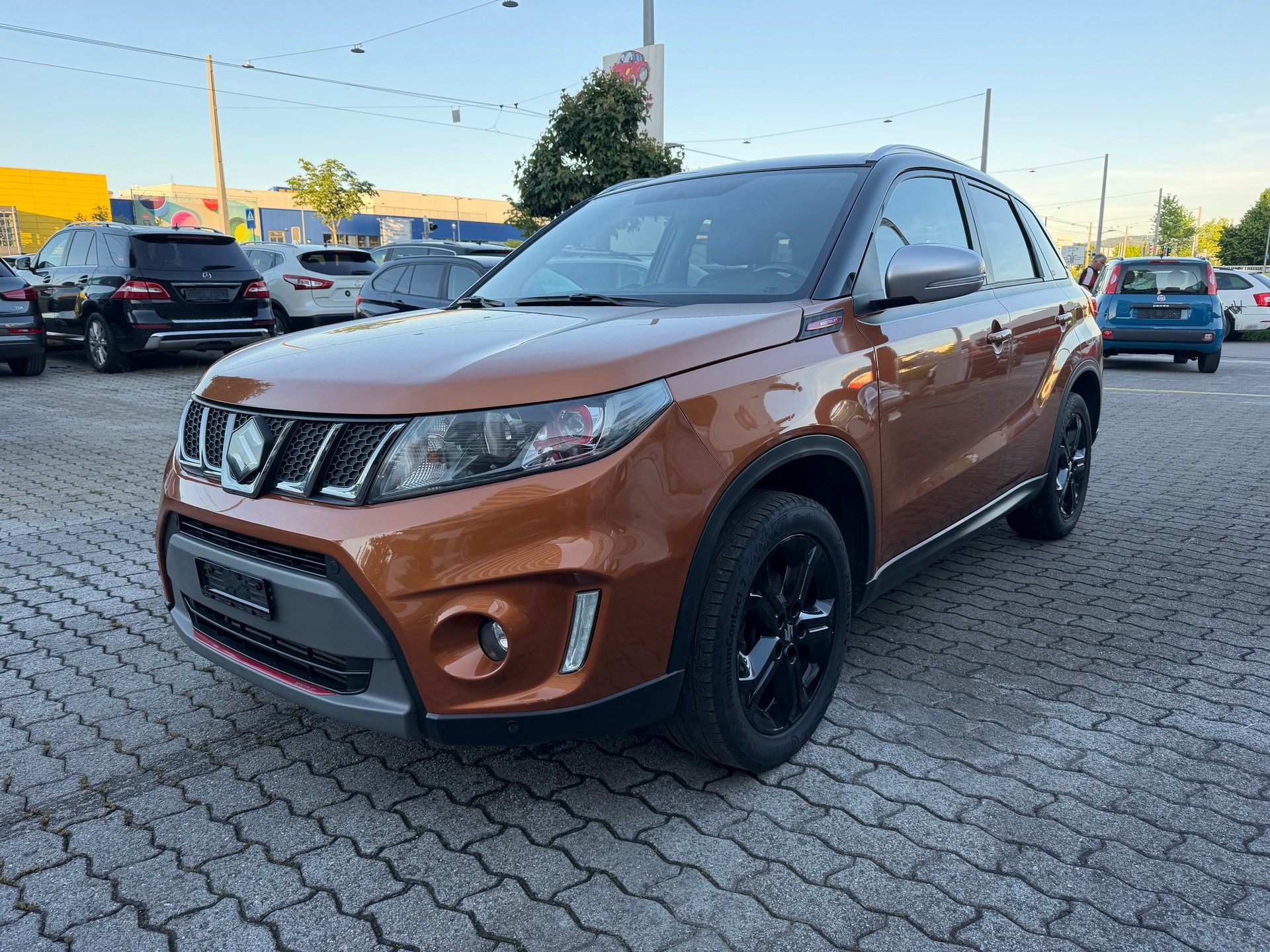SUZUKI Vitara 1.4 Boosterjet Sergio Cellano Top