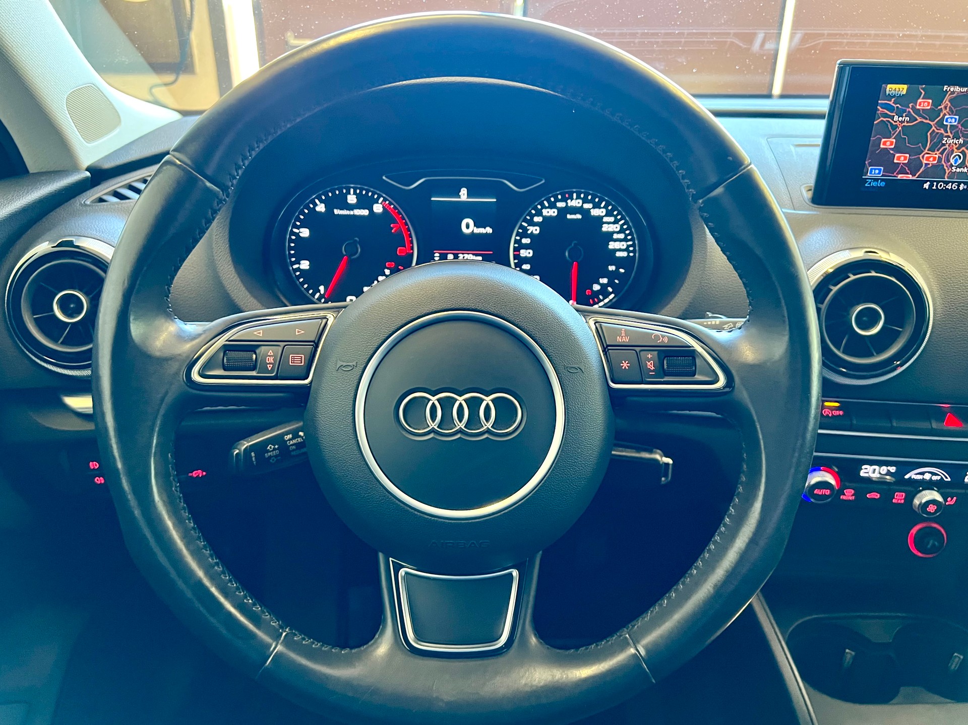 AUDI A3 Sportback 1.8 TFSI Ambition quattro S-tronic-image-20