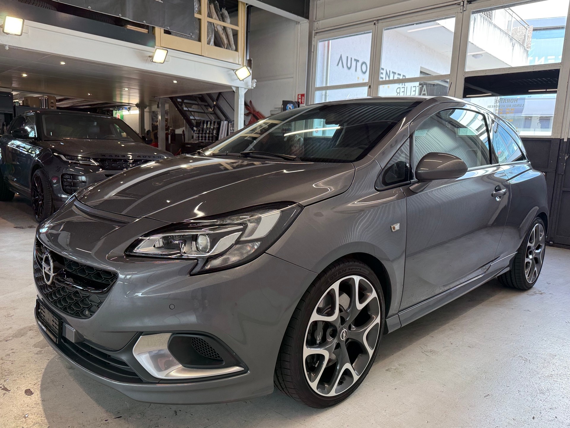 OPEL Corsa 1.6 Turbo OPC-image-6