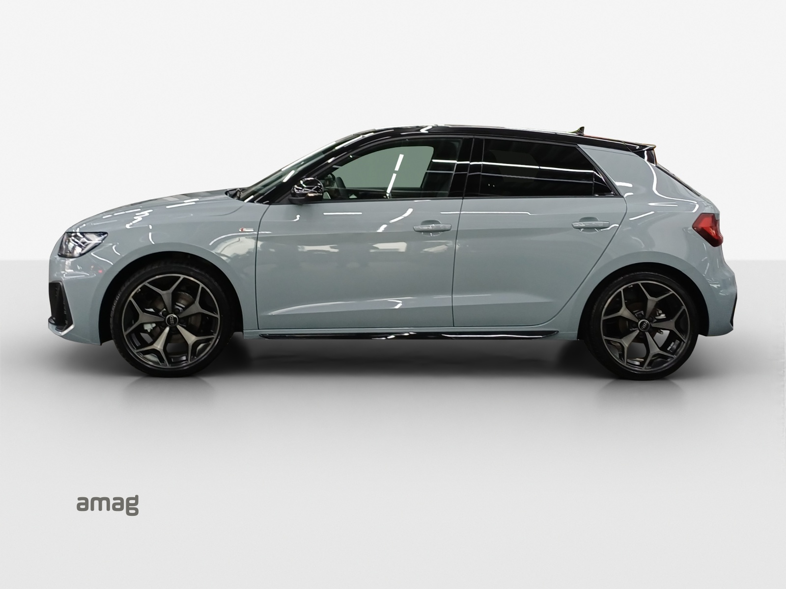 AUDI A1 Sportback 30 TFSI S Line Attraction S-tronic-image-1