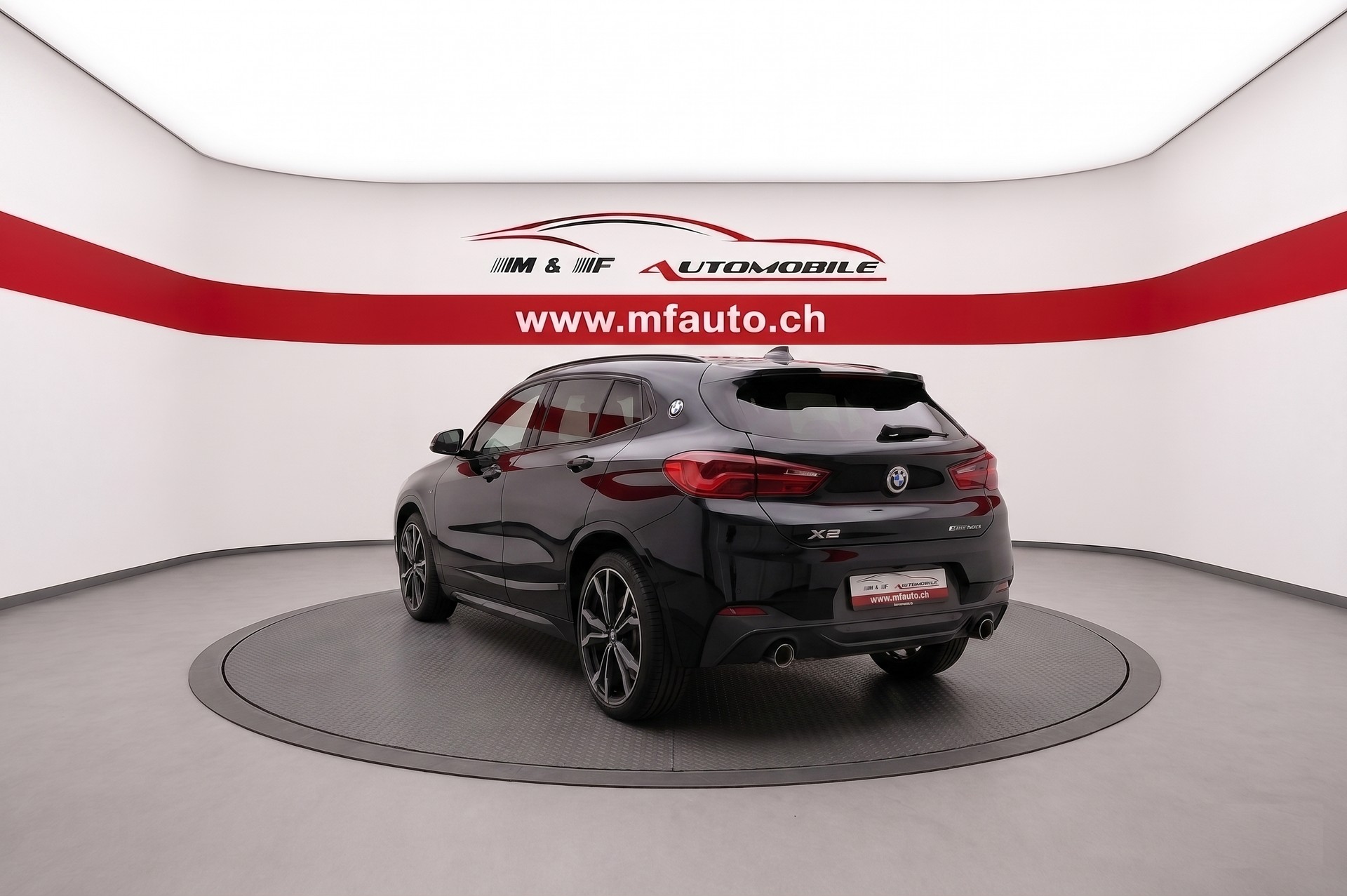 BMW X2 20d xDrive SAG CH FAHRZEUG-showroom-element-3