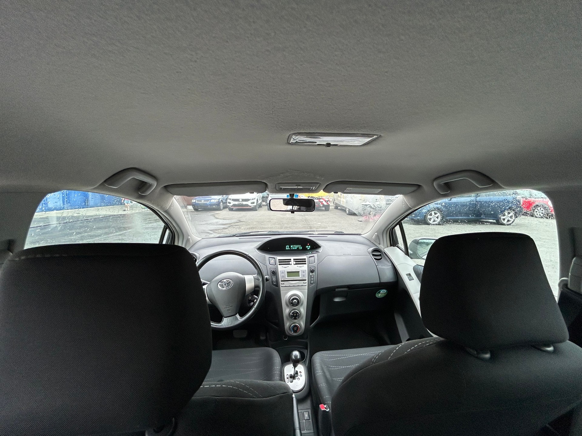 TOYOTA Yaris 1.3 City Multimode-image-10