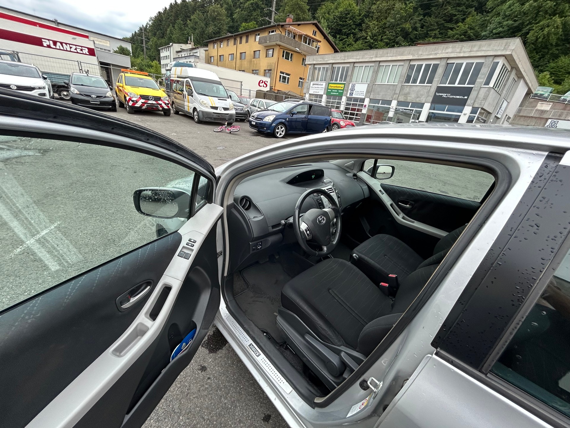 TOYOTA Yaris 1.3 City Multimode-image-7