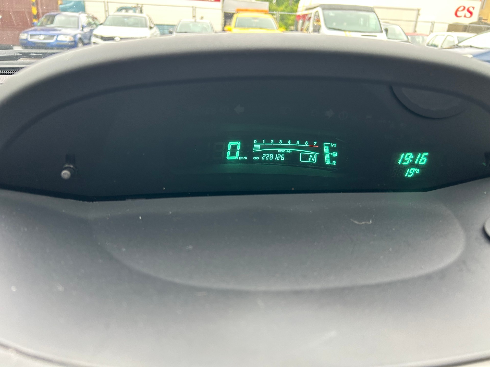 TOYOTA Yaris 1.3 City Multimode-image-11