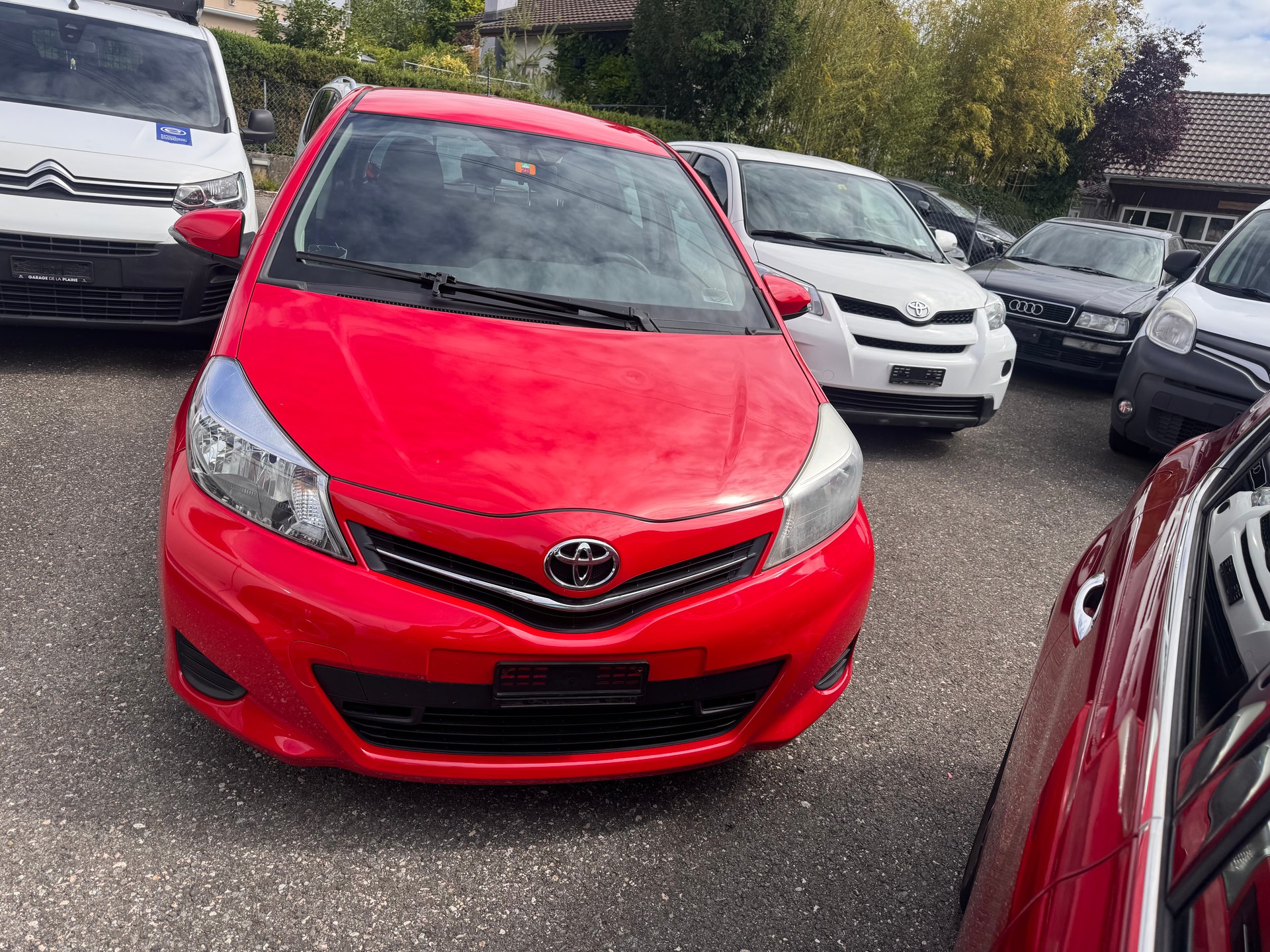 TOYOTA Yaris 1.33 Sol-image-1