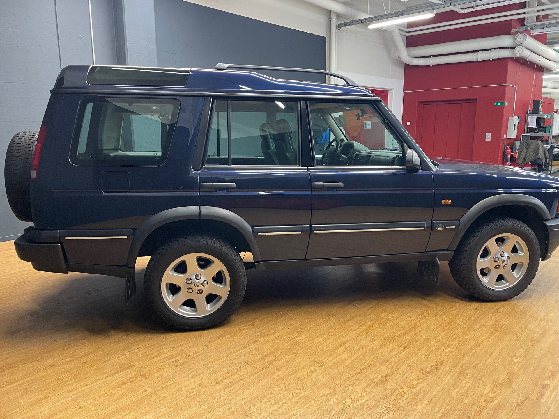 LAND ROVER Td5 - 2.5 Turbodiesel-image-9