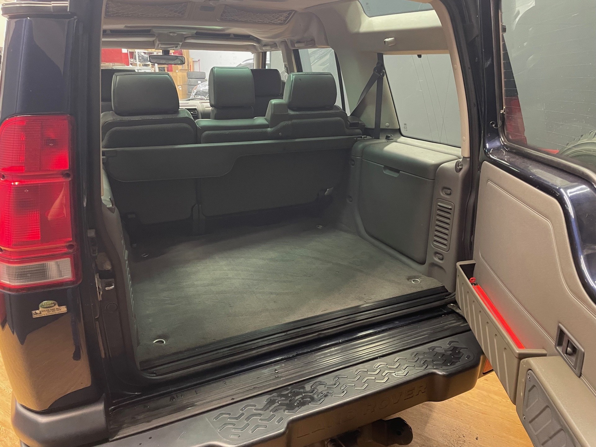LAND ROVER Td5 - 2.5 Turbodiesel-image-7