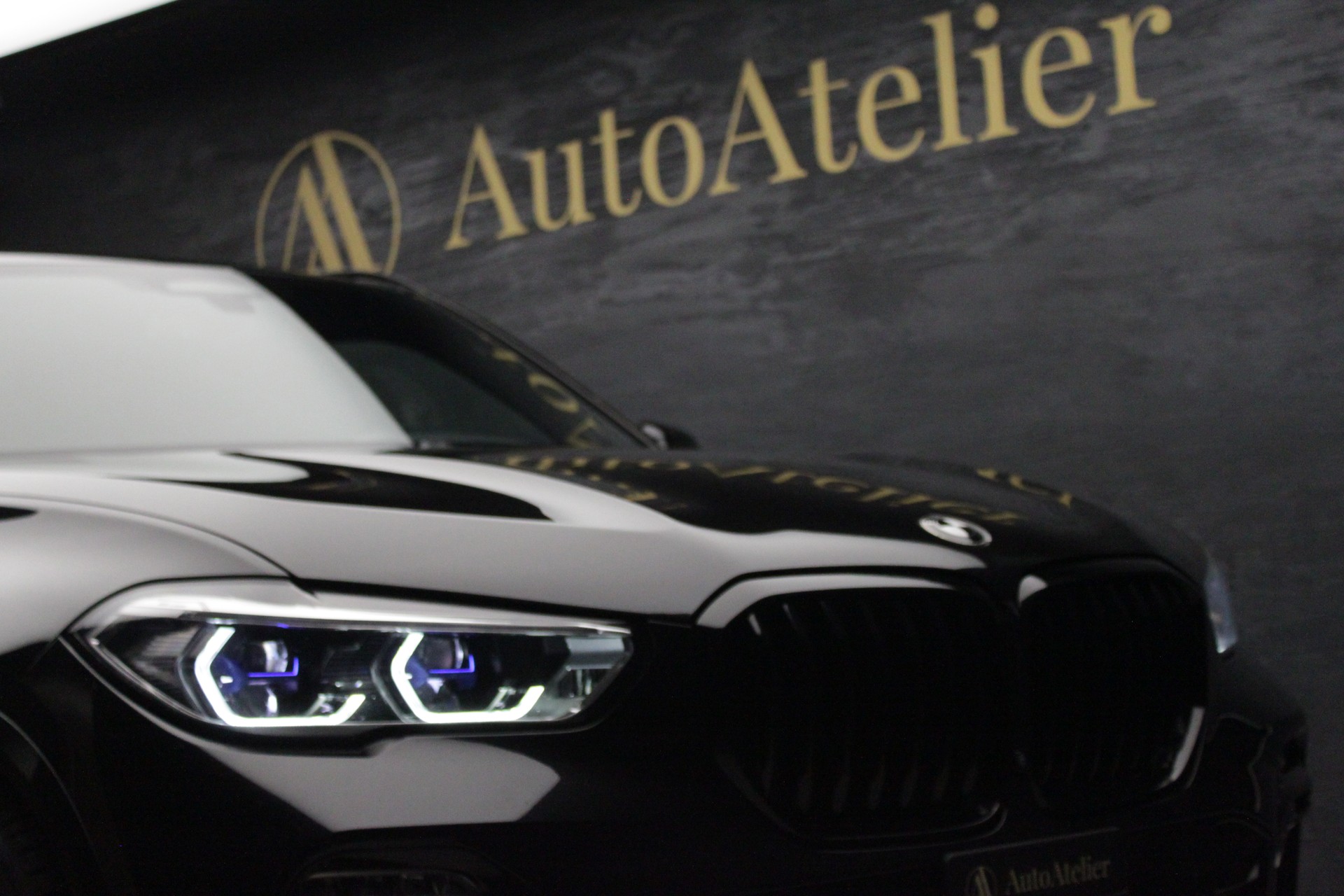 BMW X5 xDrive M50i Steptronic-image-7