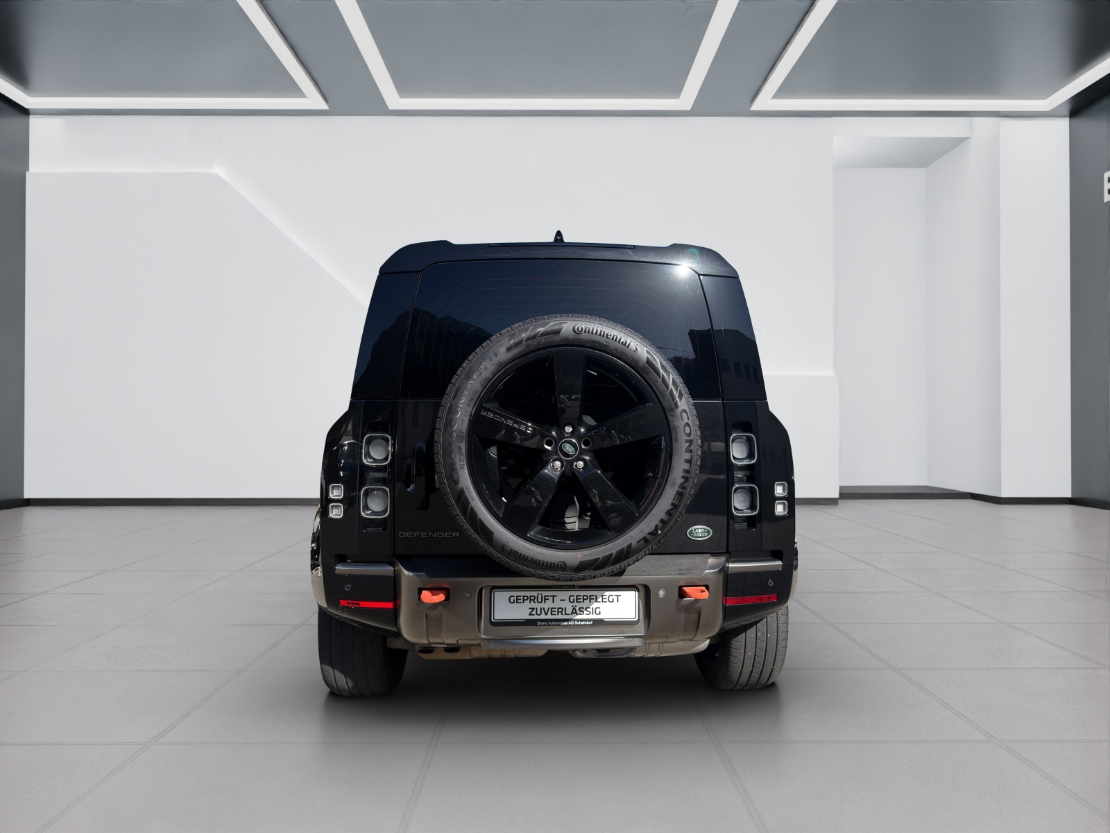 LAND ROVER Defender 110 3.0 D I6 300 X-image-3