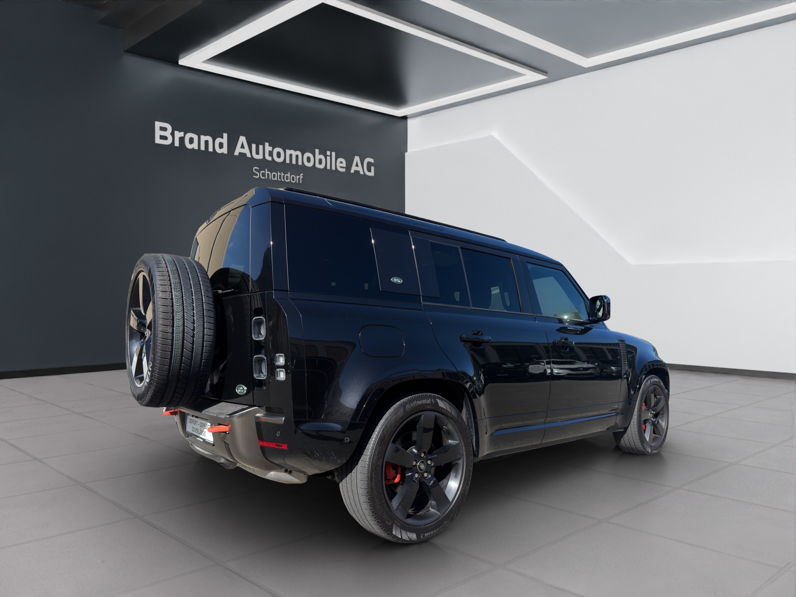 LAND ROVER Defender 110 3.0 D I6 300 X-image-4