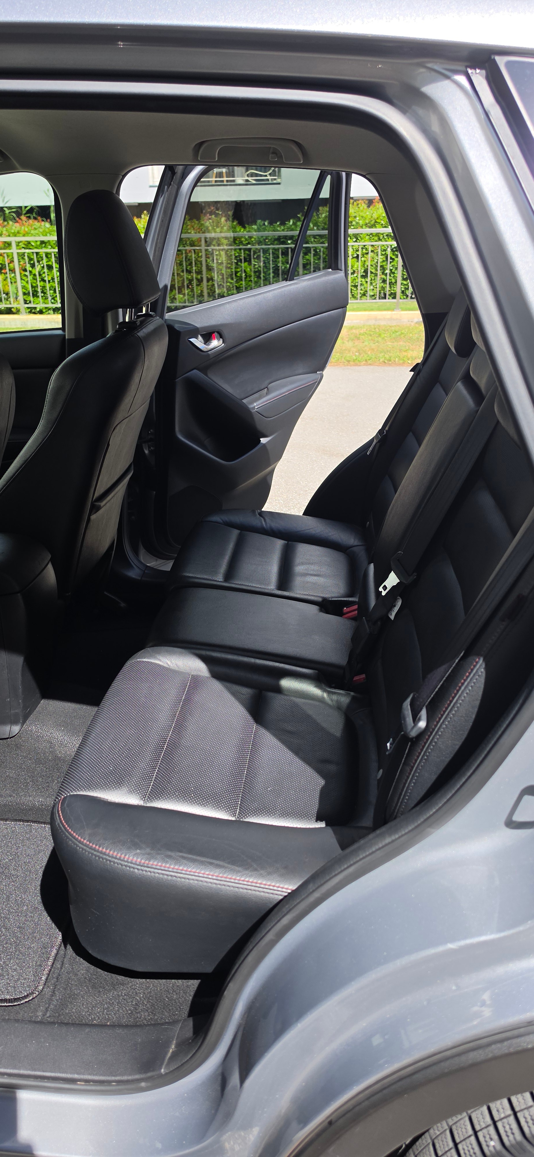MAZDA 2.0 Ambition AWD-image-5
