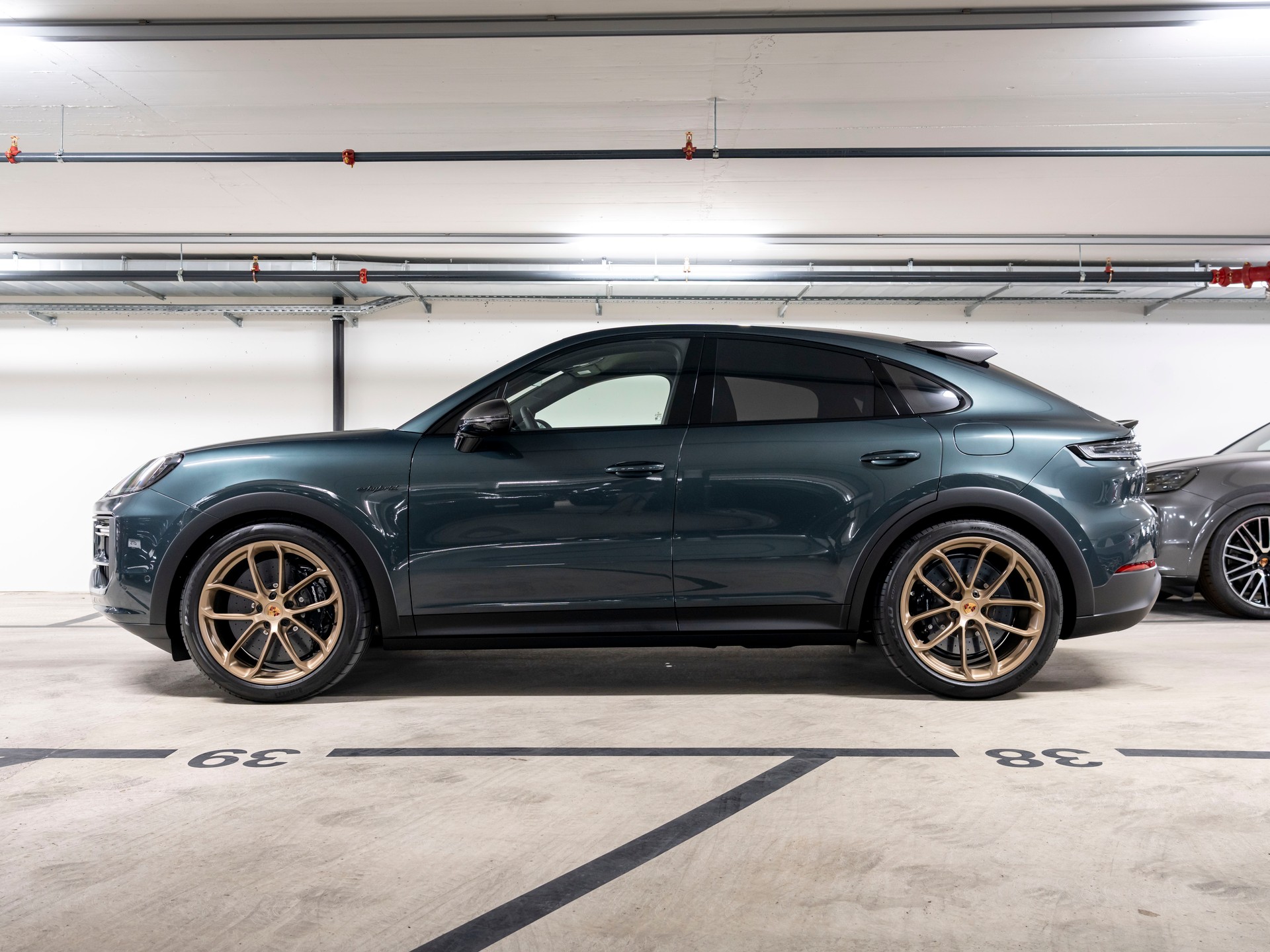 PORSCHE Cayenne Coupé Turbo E-Hybrid GT Tiptronic-image-1