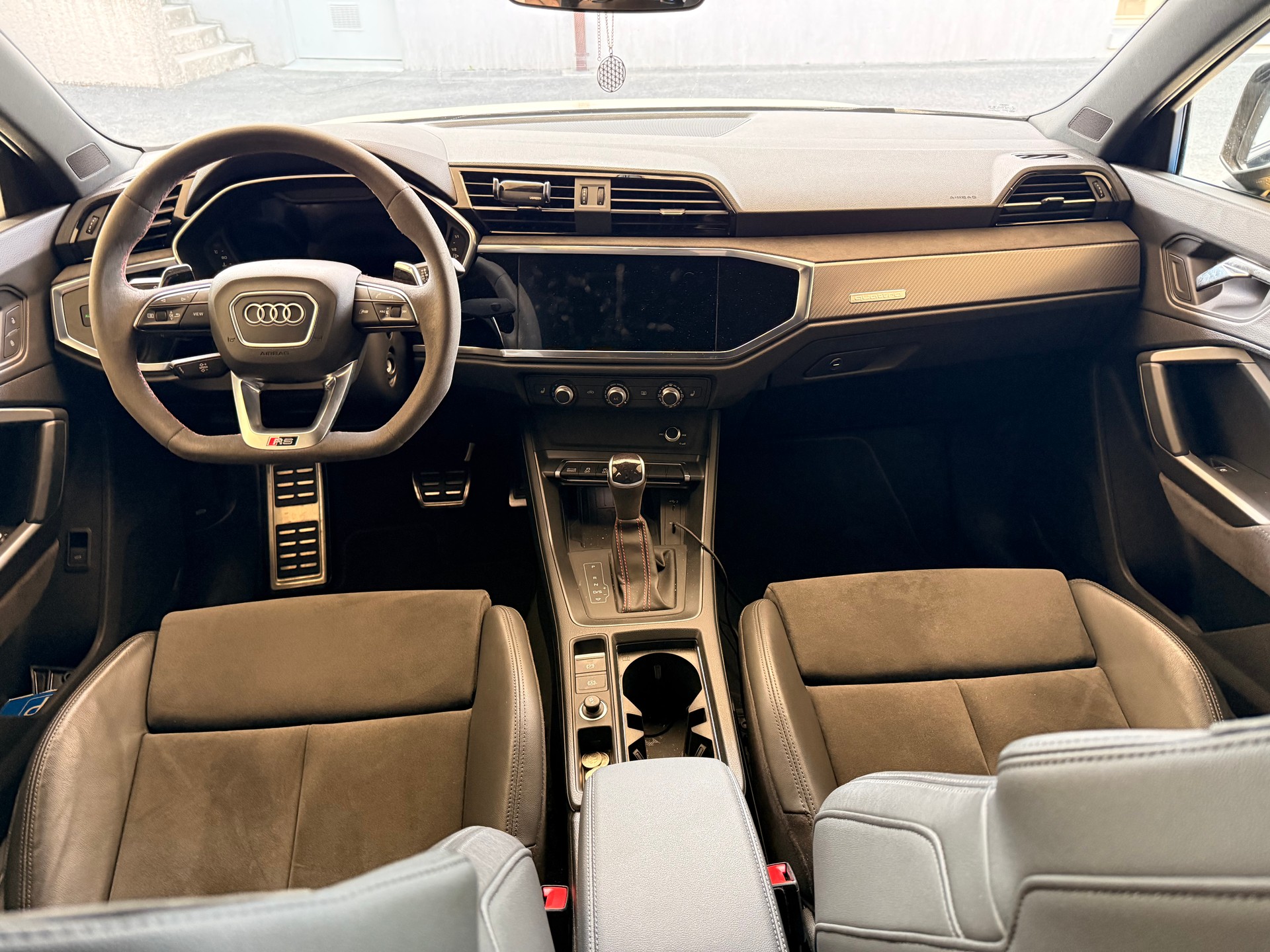 AUDI Sportback 2.5 TFSI quattro S-Tronic-image-4