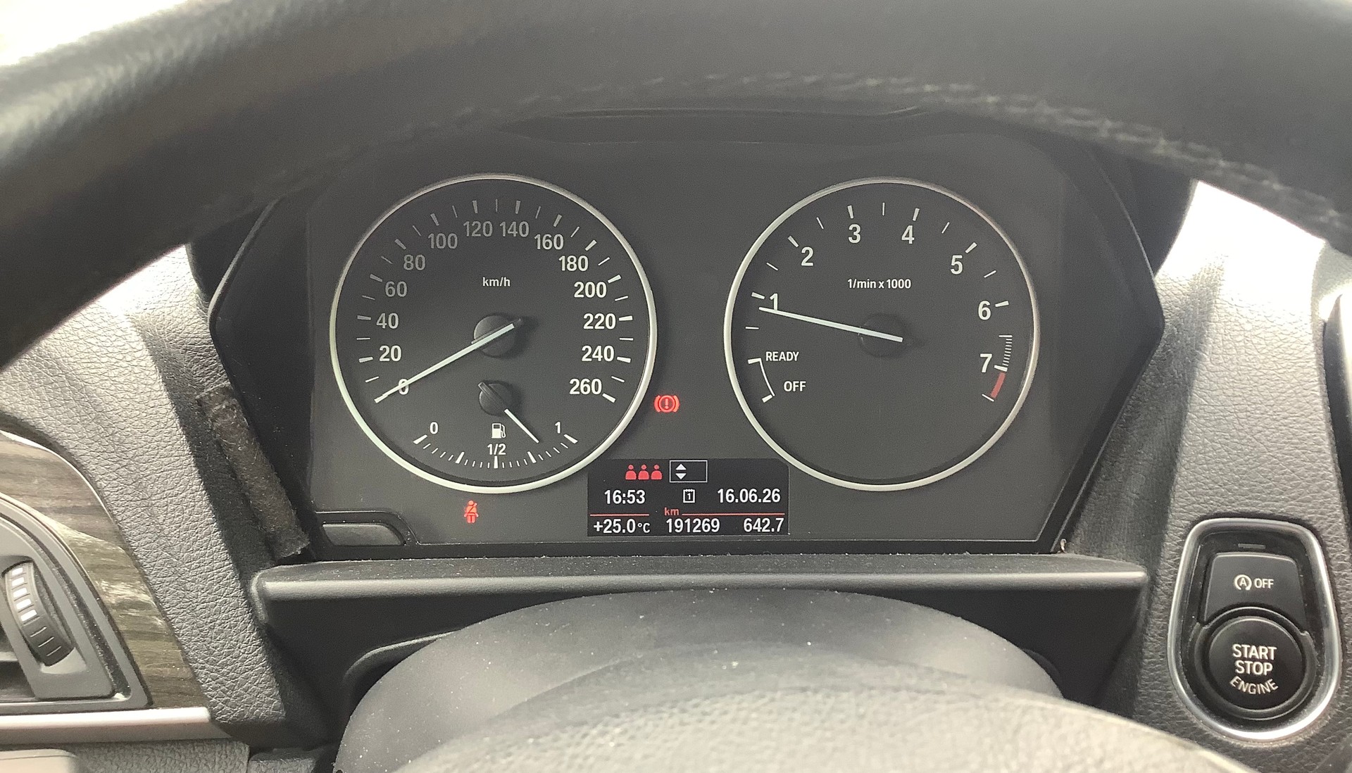 BMW 116i-image-4