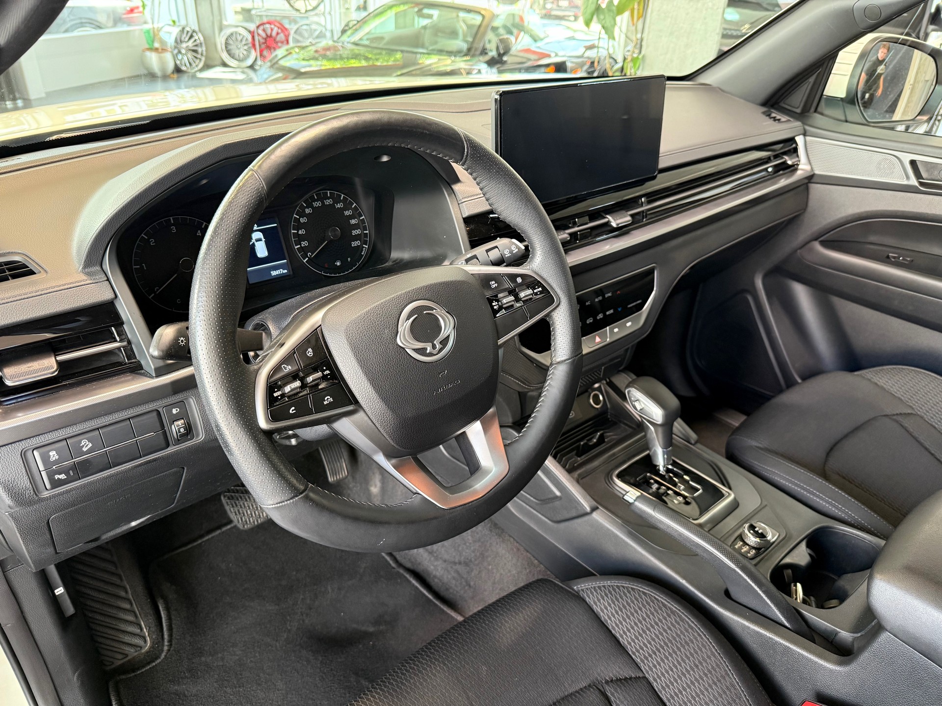 KGM-SsangYong Grand Musso 2.2 Quartz 4WD A-image-9