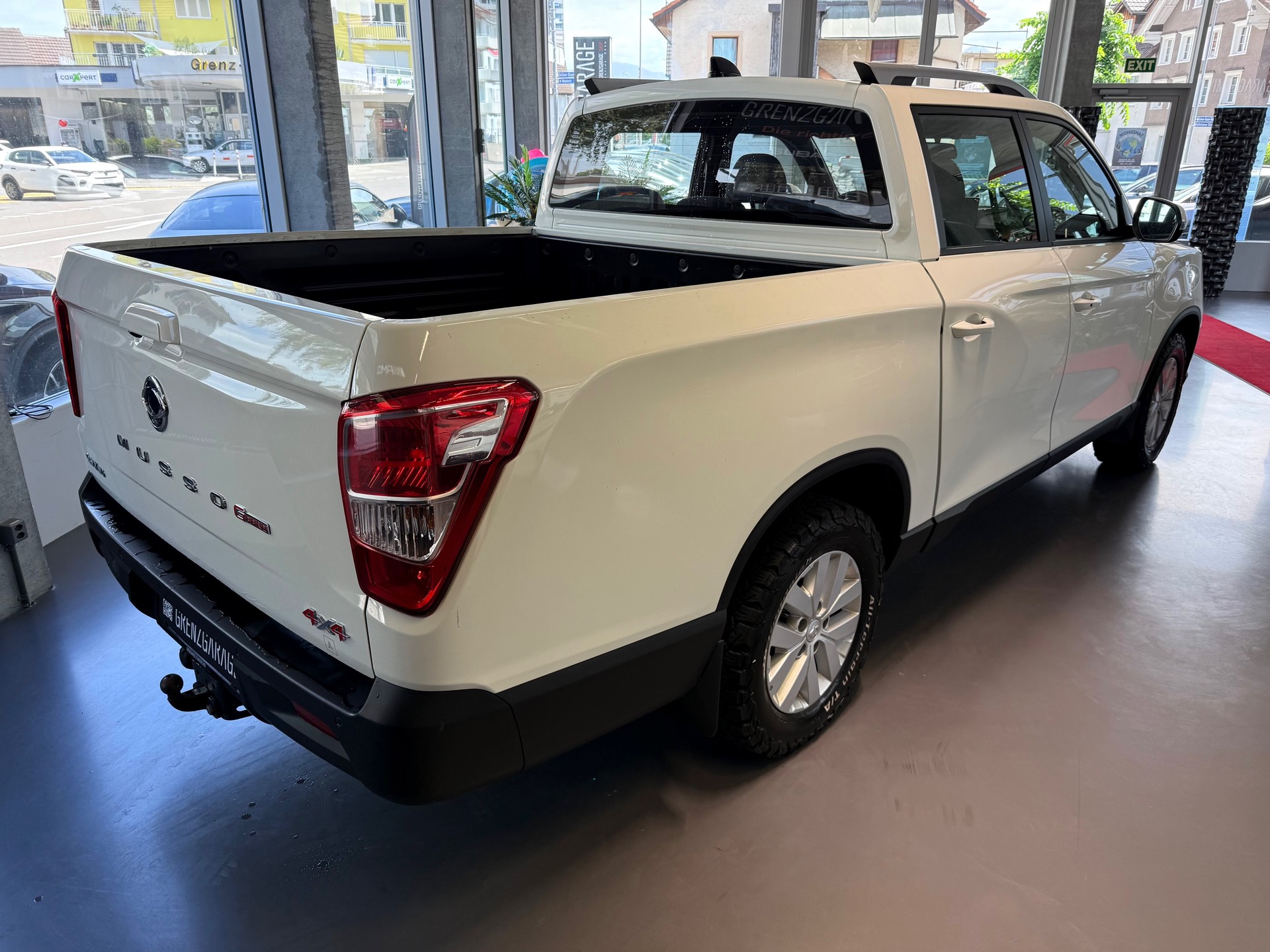 KGM-SsangYong Grand Musso 2.2 Quartz 4WD A-image-5