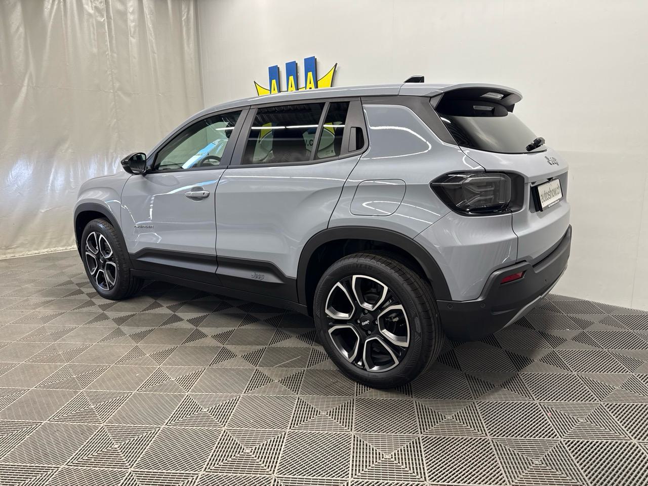 JEEP Avenger 1.2 Turbo MHEV Summit Sky-image-2
